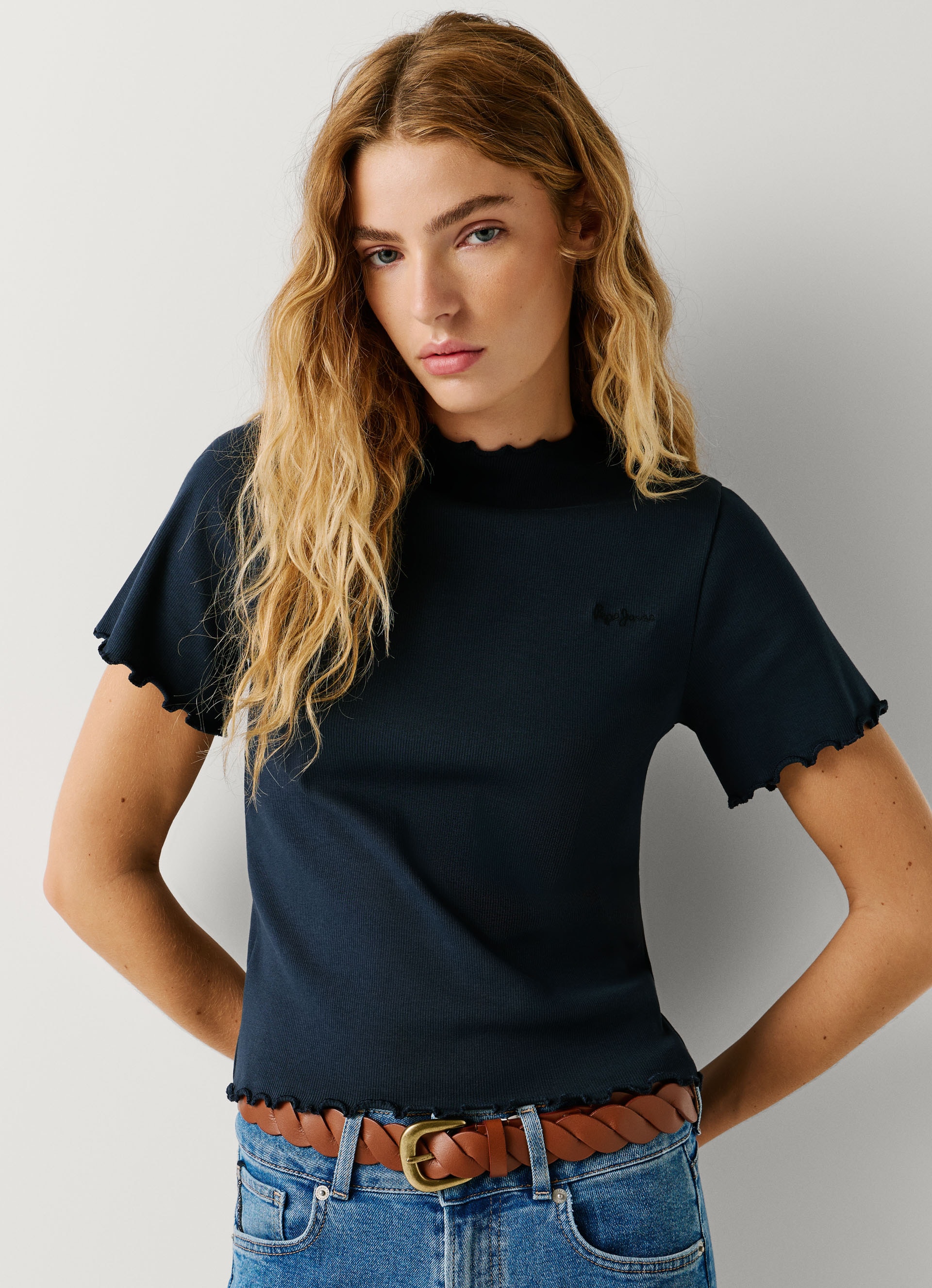 Image of Pepe Jeans T-Shirt "NORA" mit gewellten Abschlüssen