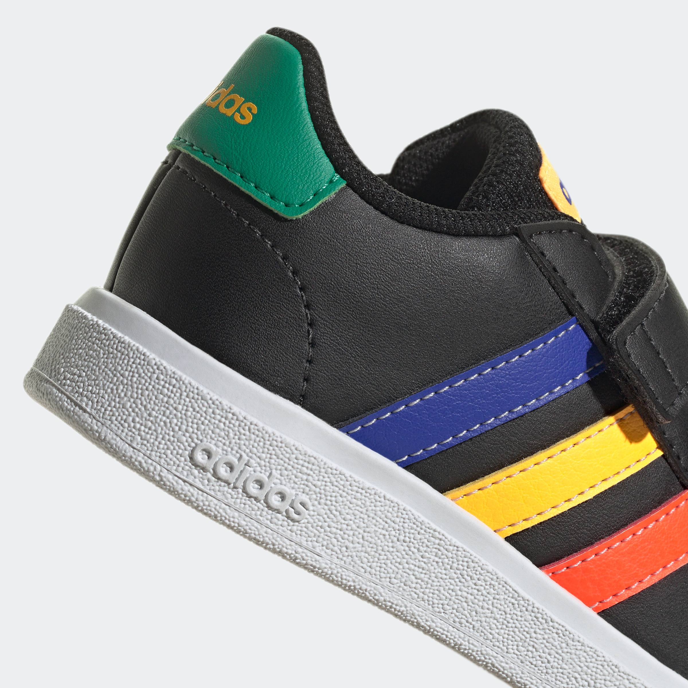 adidas Sportswear Sneakers »GRAND COURT LIFESTYLE HOOK AND LOOP«  für Kinder, Design auf den Spuren des adidas Superstar