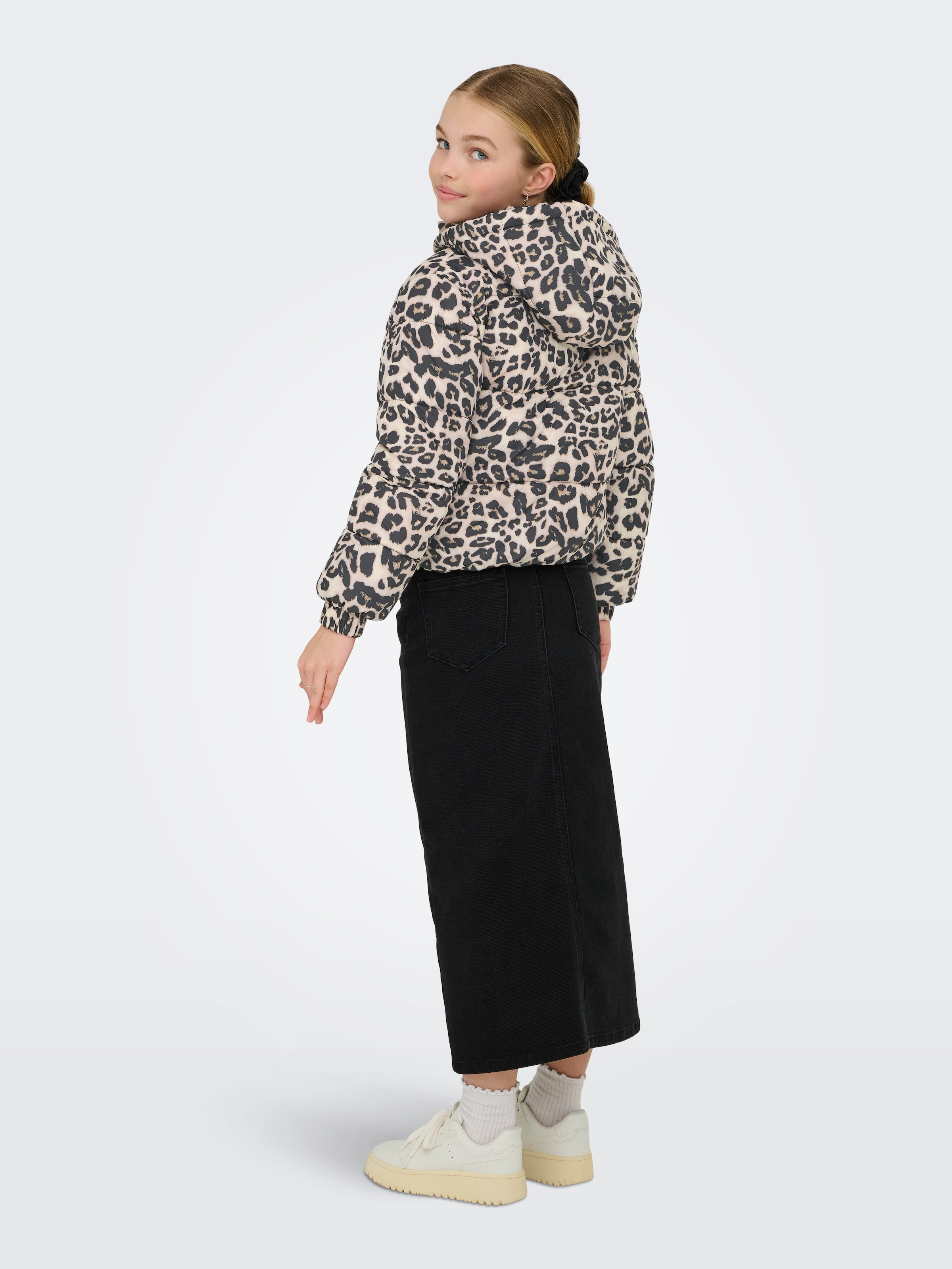 KIDS ONLY Steppjacke »KOGDALIA SHORT PUFFER AOP JACKET CP OTW«, mit Kapuze