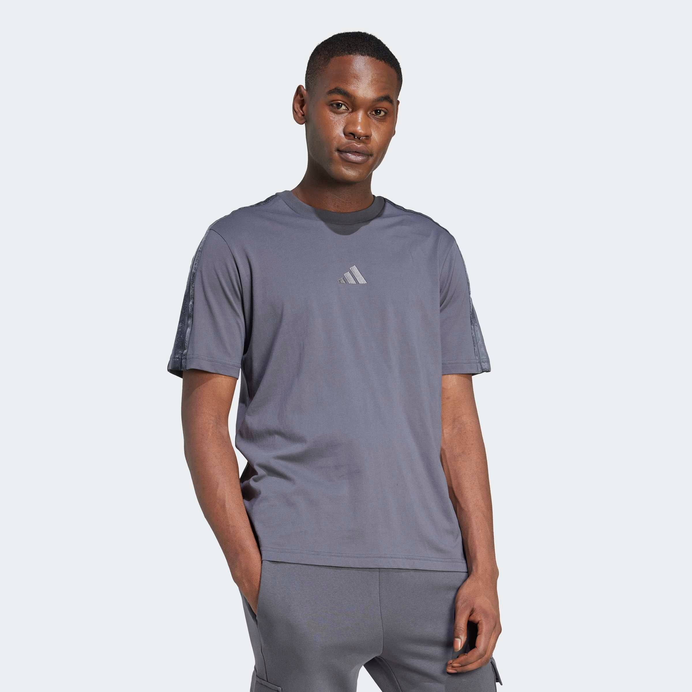 Image of adidas Sportswear T-Shirt "AOP COLOURBLOCK" sportlicher Stil, mit Rundhalsausschnitt, ohne Verschluss