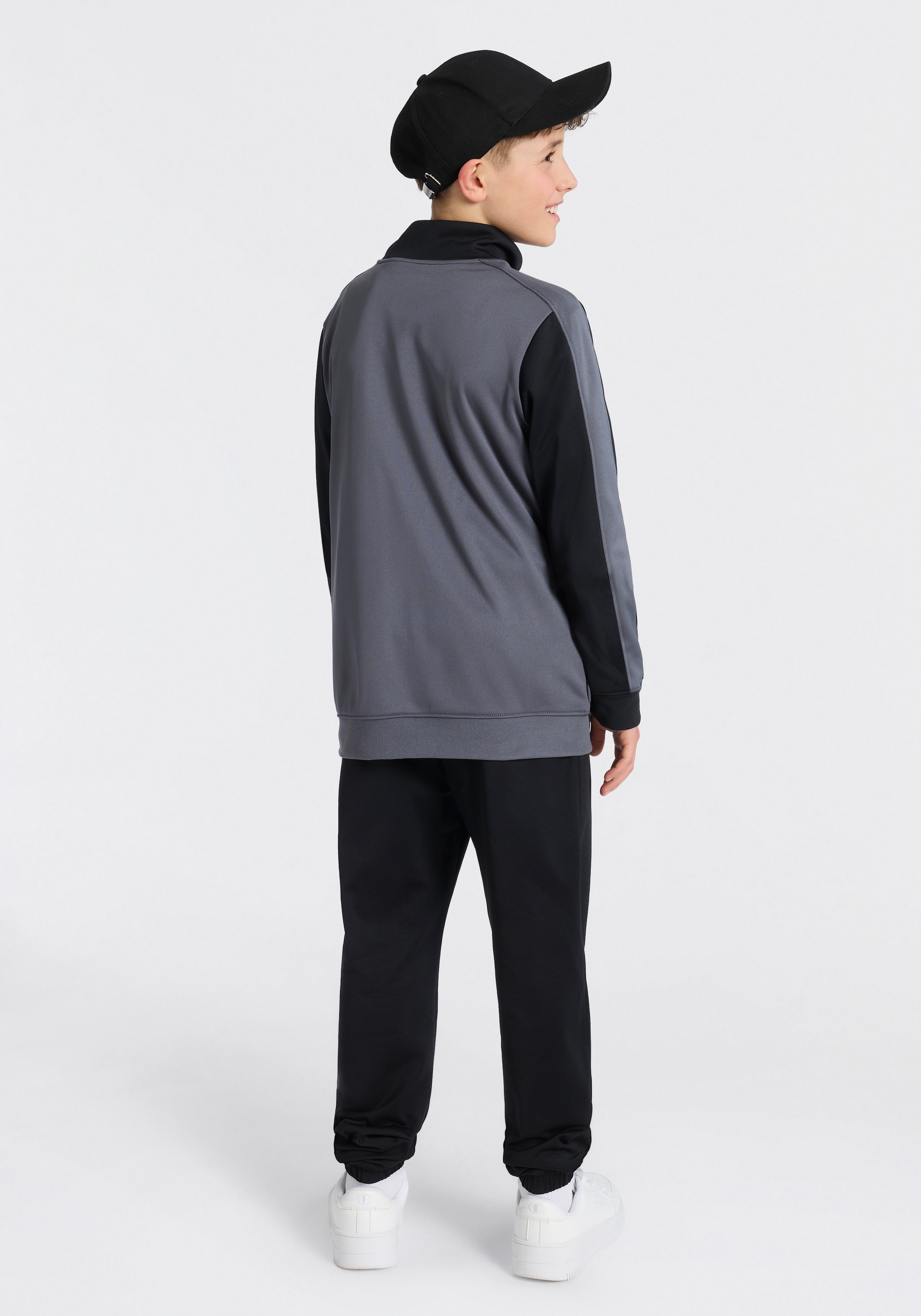 Under Armour® Combinaison d'entraînement »UA RIVAL CB KNIT TRACK SUIT« mit durchgehendem Reissverschluss, mit Taschen, mit bequemen Bündchen