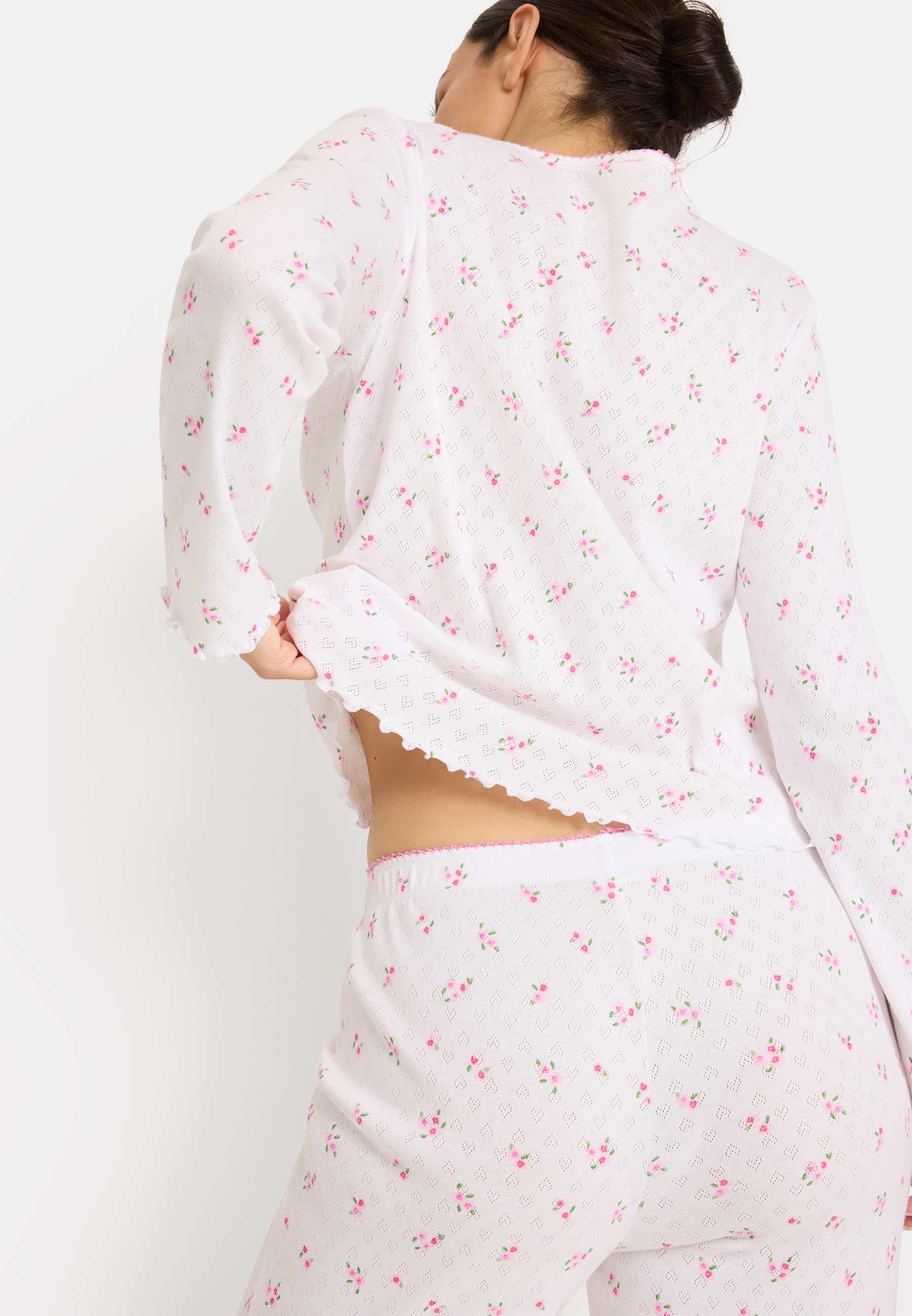 LSCN by LASCANA Pyjama 2 avec jolis petits nœuds décoratifs