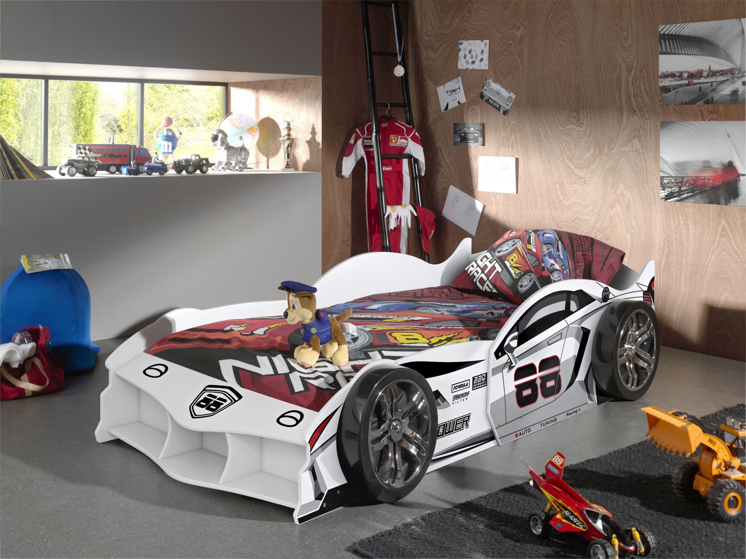 Vipack Autobett »Max 90/200 cm, im Rennwagen-Design, die Show im Kinderzimmer« B/H/T ca.: 229x58x114 cm mit Lattenrost und breiten Rädern,  tolle Felgen-Optik, glänzend lackiert in 2 Farben erhältlich