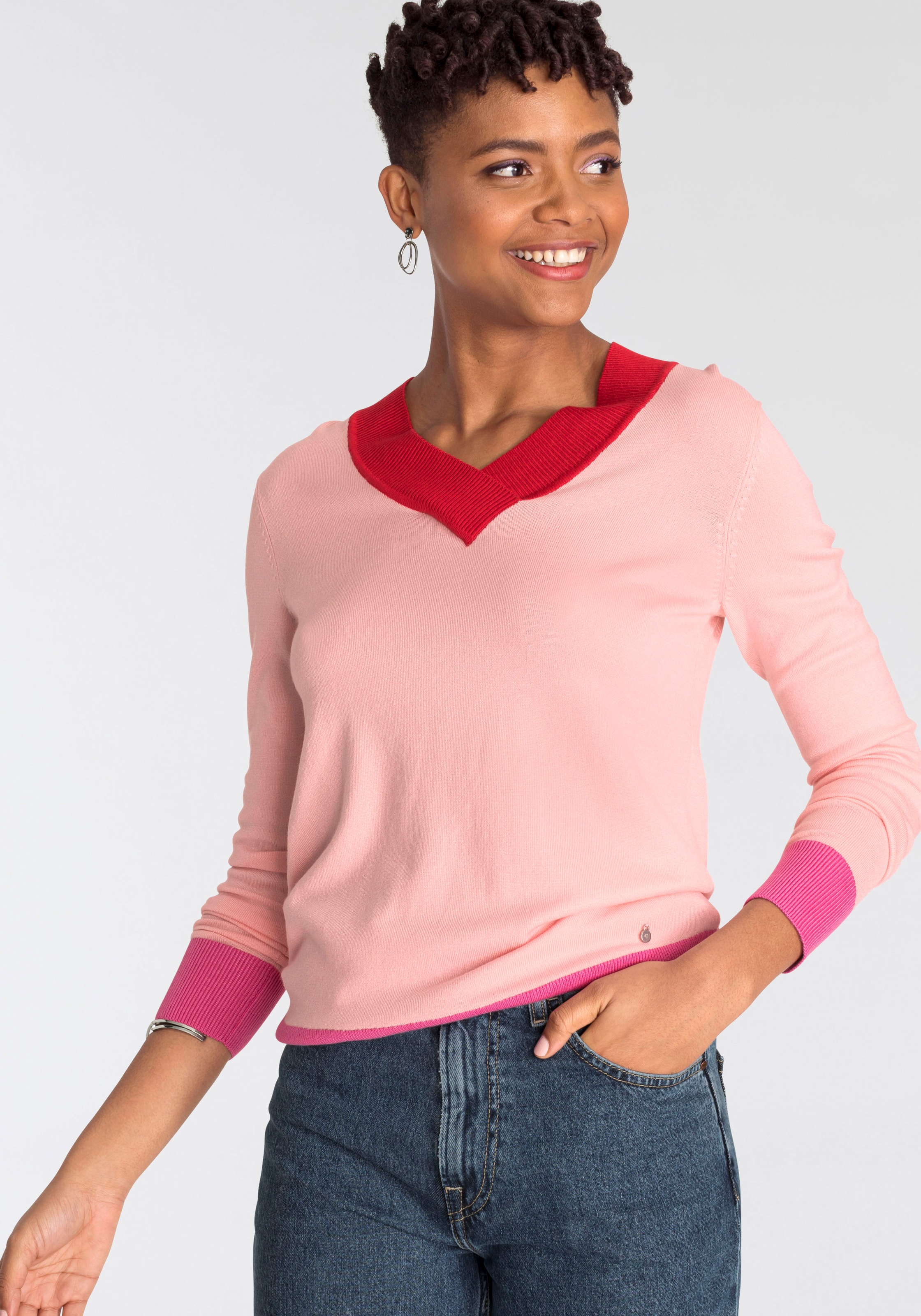 Image of AJC Strickpullover, mit tiefem V-Ausschnitt & Kontraststreifen bei Ackermann Versand Schweiz