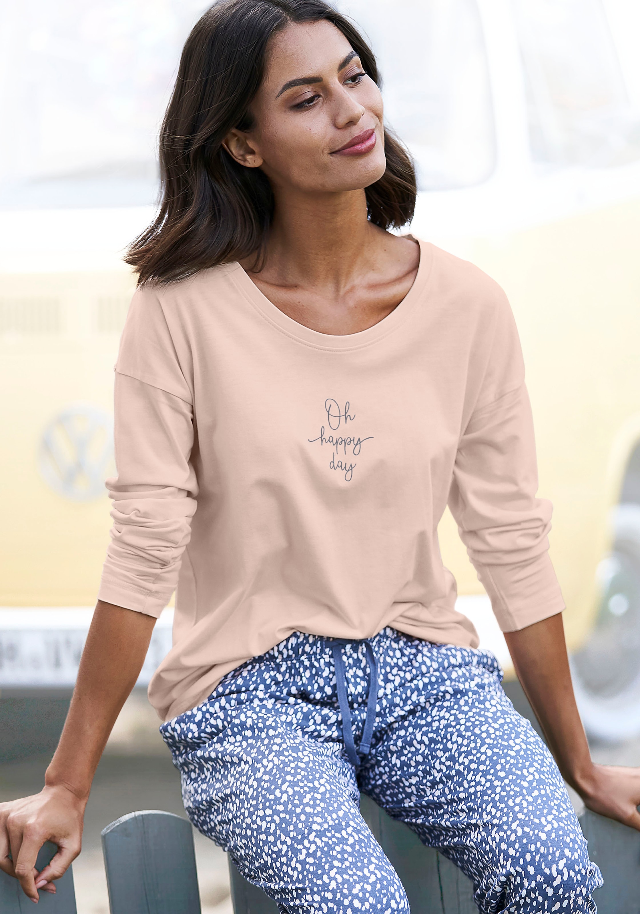 Image of Vivance Dreams by Lascana Pyjamaoberteil mit Sommer-Statementdruck