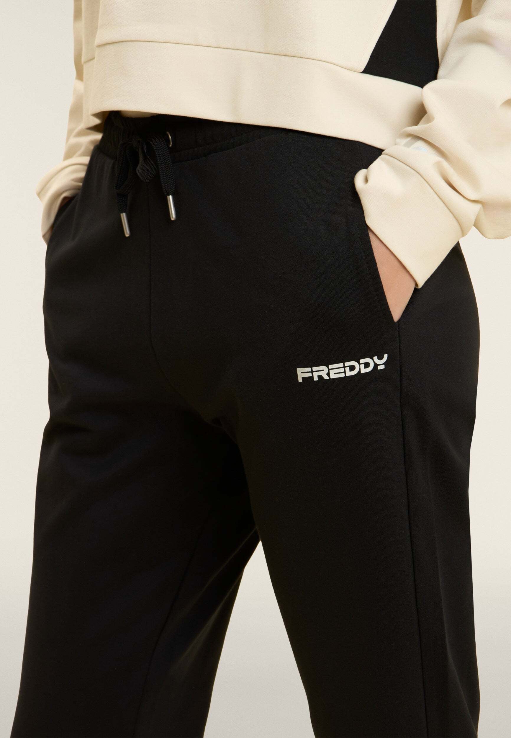 Freddy Trainingshose »Trainerhose S26WMVP4«