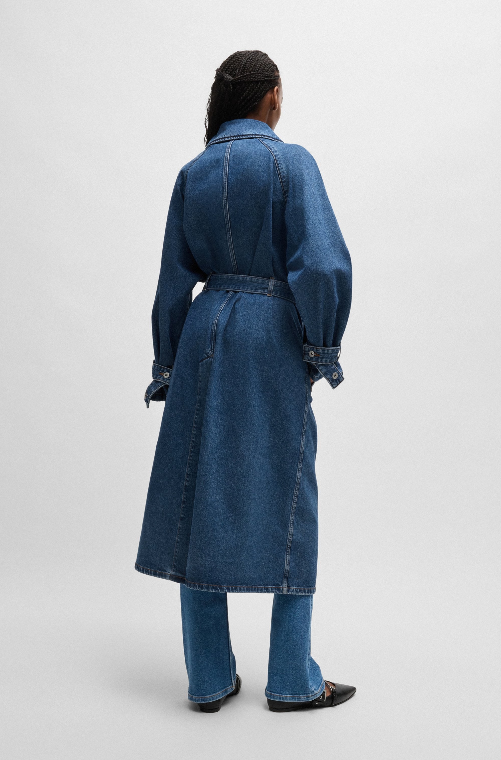 HUGO Blue Trenchcoat »Garena_1_B«, mit Taillengürtel, All Over Denim Fashion Piece Jeanstrenchcoat