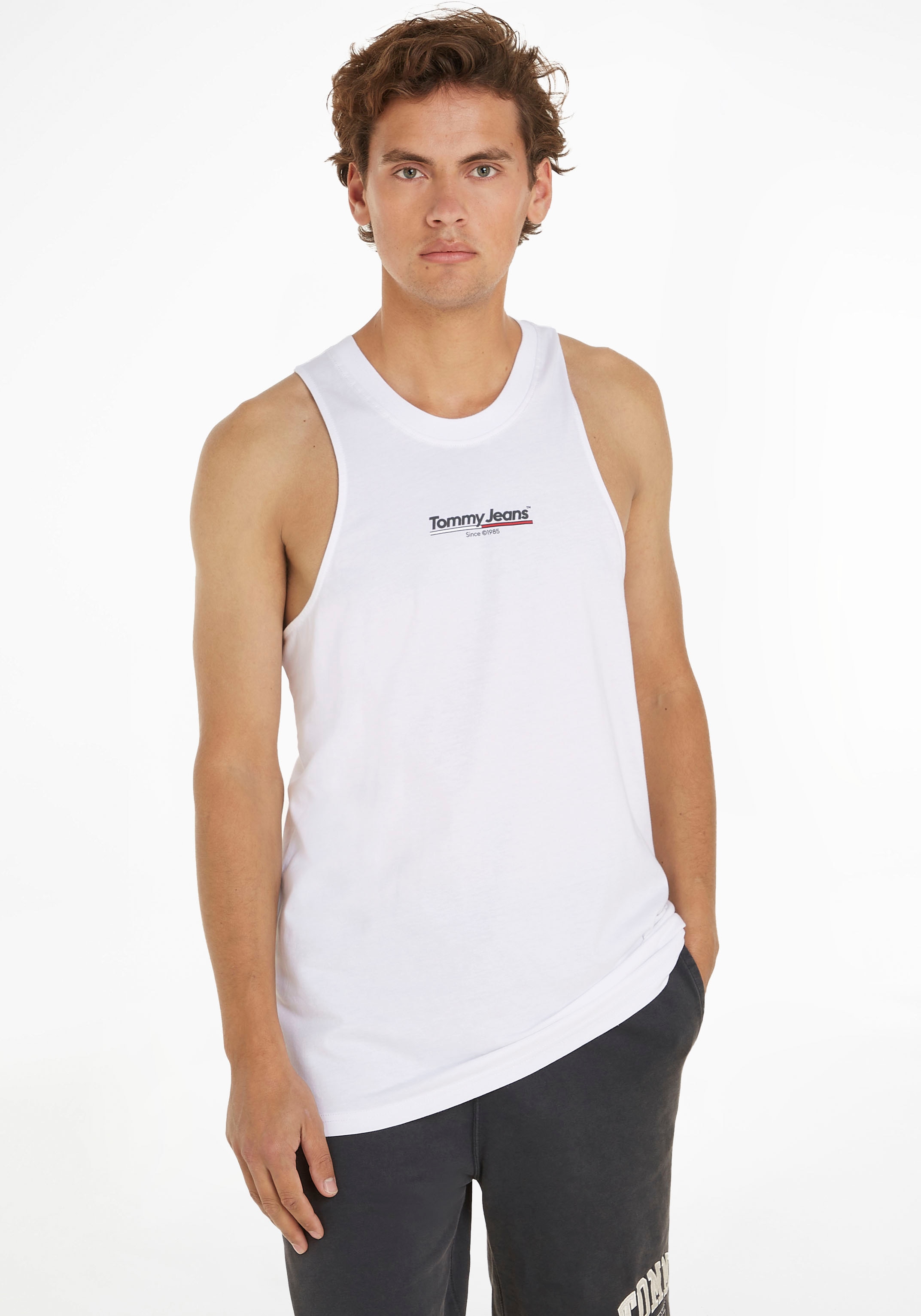 Tommy Jeans Plus Tanktop »TJM REG TJ FLAG TANK TOP EXT«, Grosse Grössen