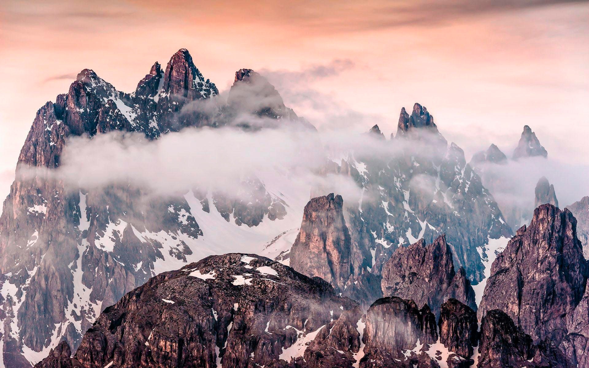 Image of Komar Vliestapete »The Fortress«, naturalistisch bei Ackermann Versand Schweiz