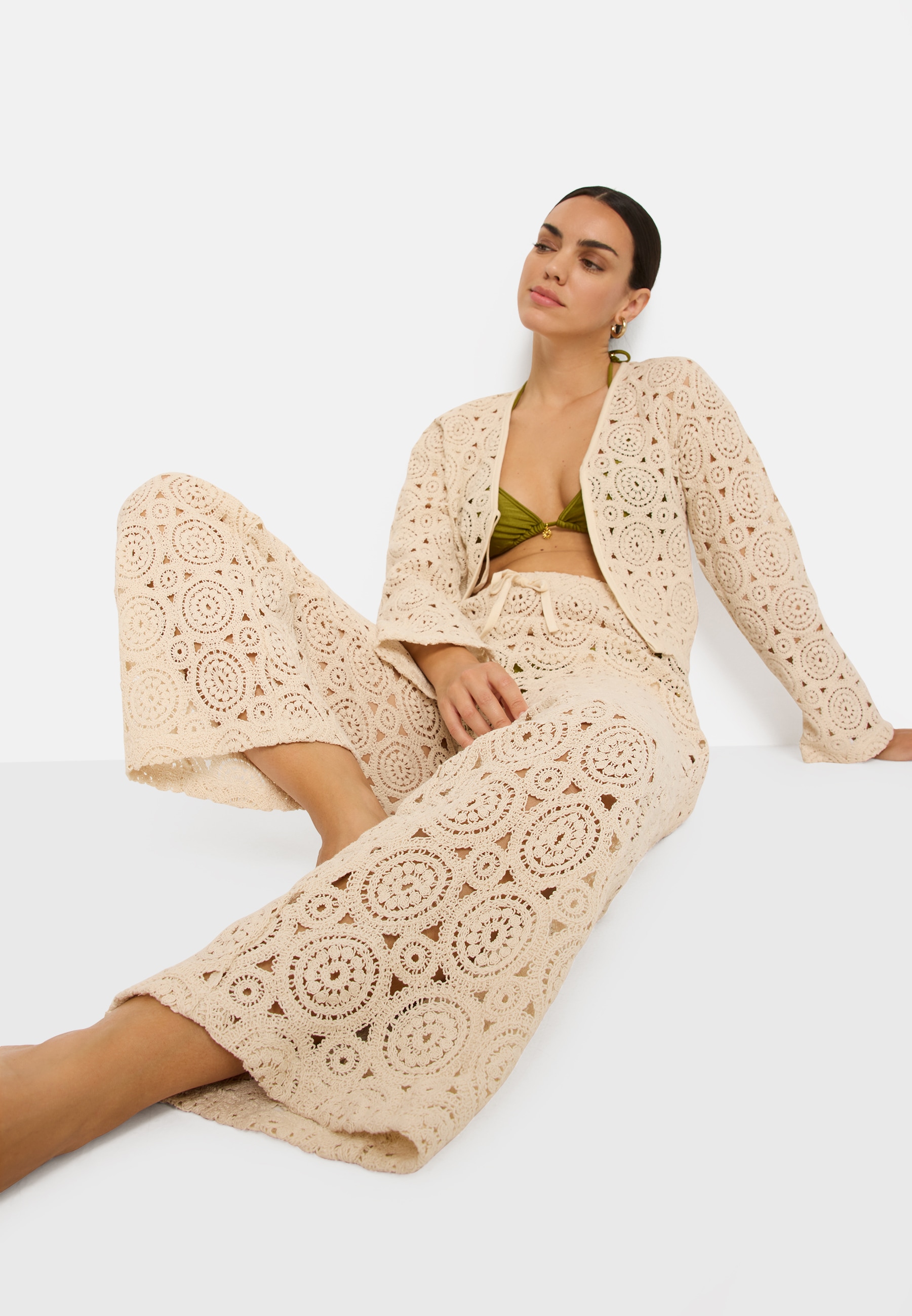 LSCN by LASCANA Pantalon de plage  aus weicher Häkelspitze mit Gummizugbund