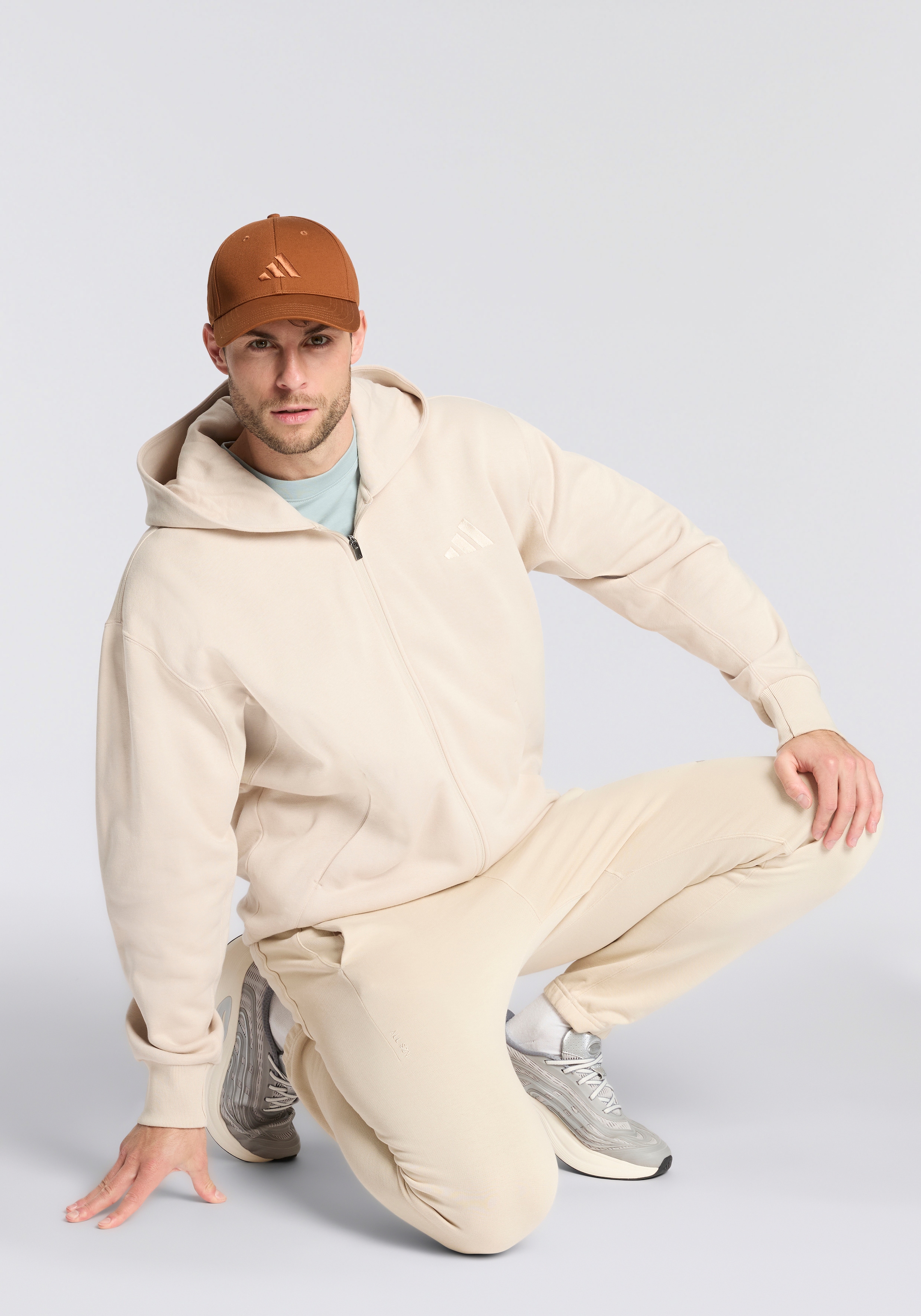 adidas Sportswear Kapuzensweatshirt »ALL SZN«, Kapuzenjacke mit Reissverschluss
