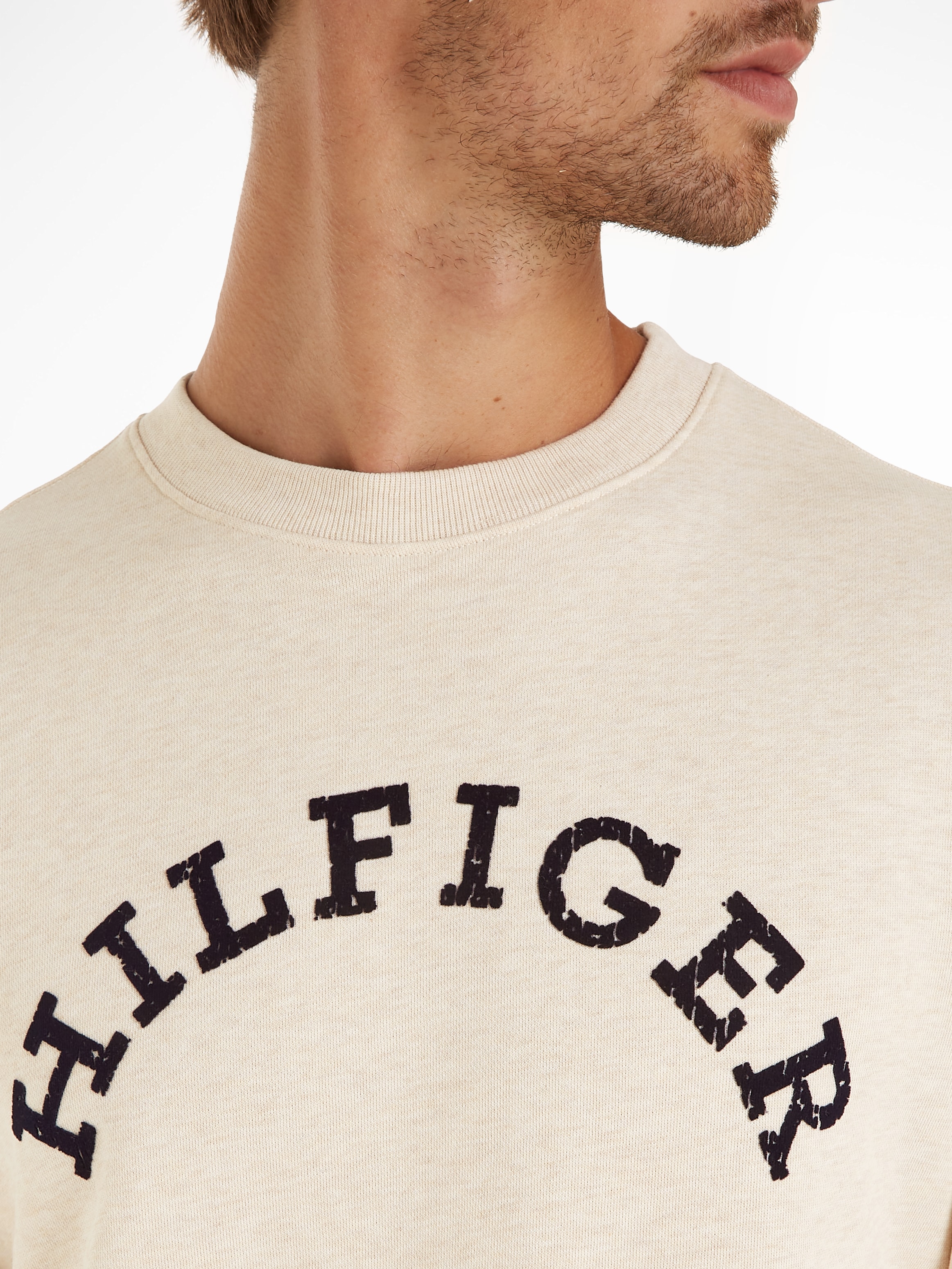 Tommy Hilfiger Sweatshirt »HILFIGER ARCHED HTR SWEATSHIRT«, mit gebrochenem Print