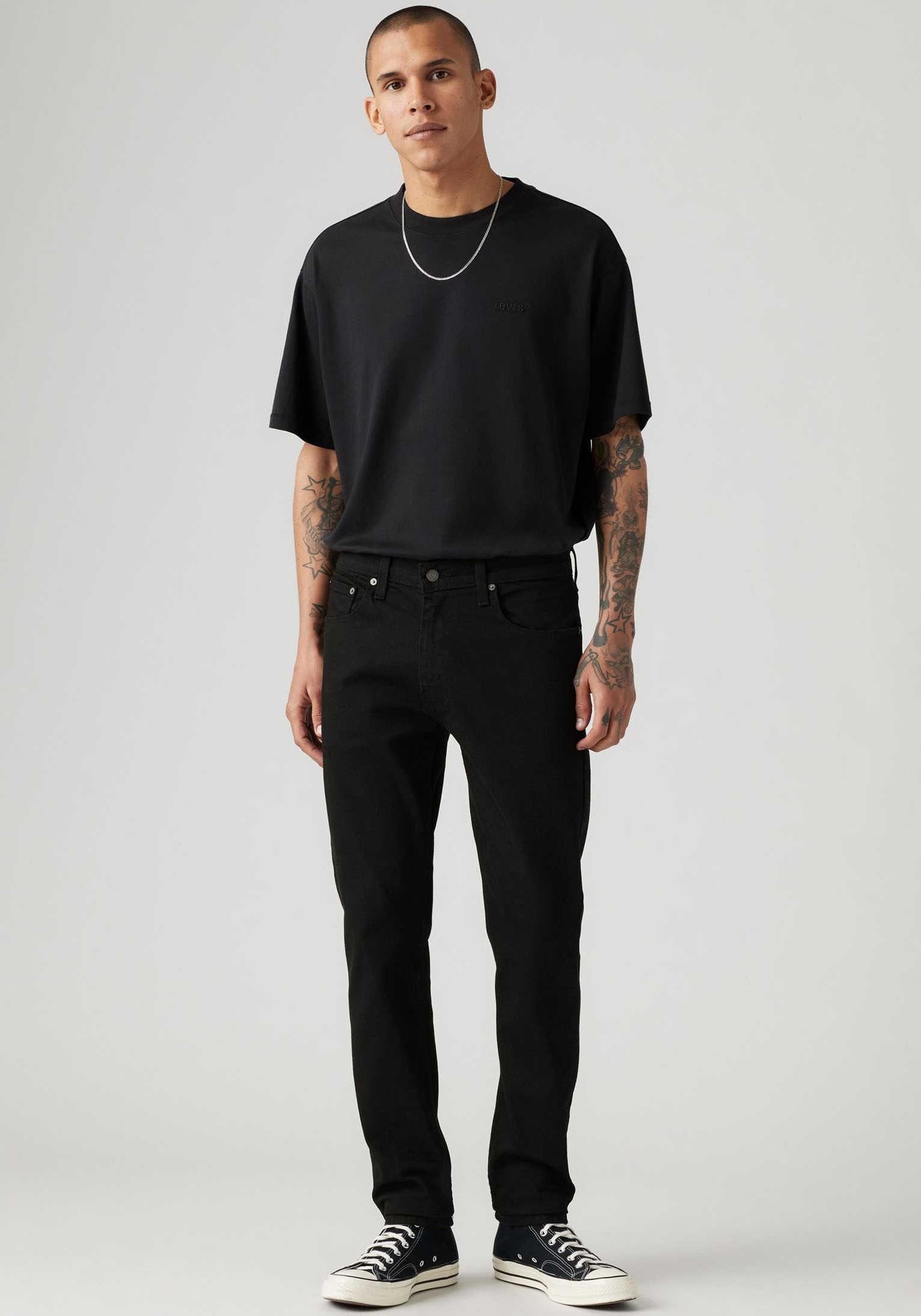 Levi's® Jeans taille basse »512 Slim Taper Fit« avec étiquette de marque