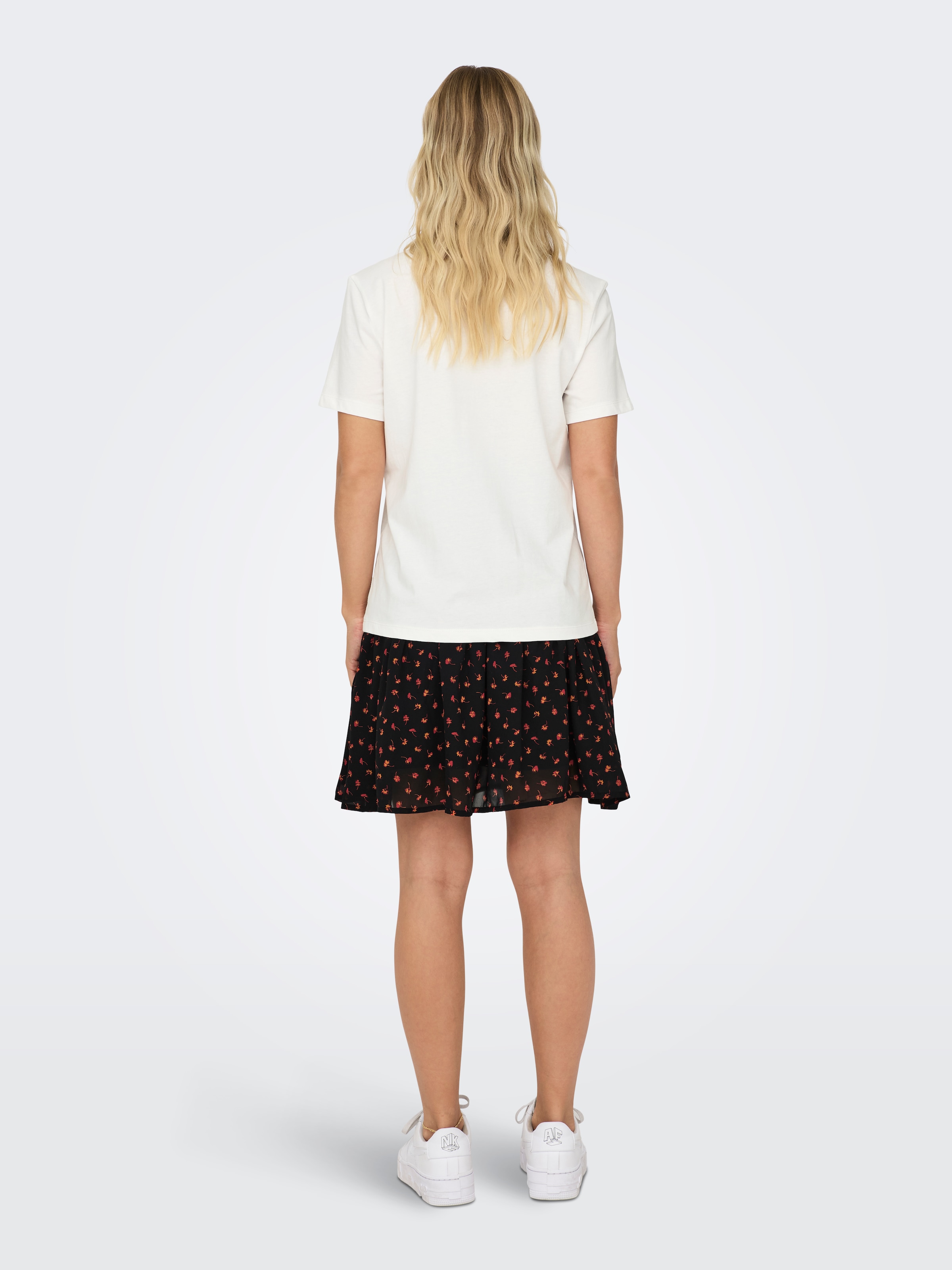 ONLY T-shirt à manches courtes »ONLFREA S/S WILD TOP BOX JRS« Baumwolle, regular fit, Rundhals