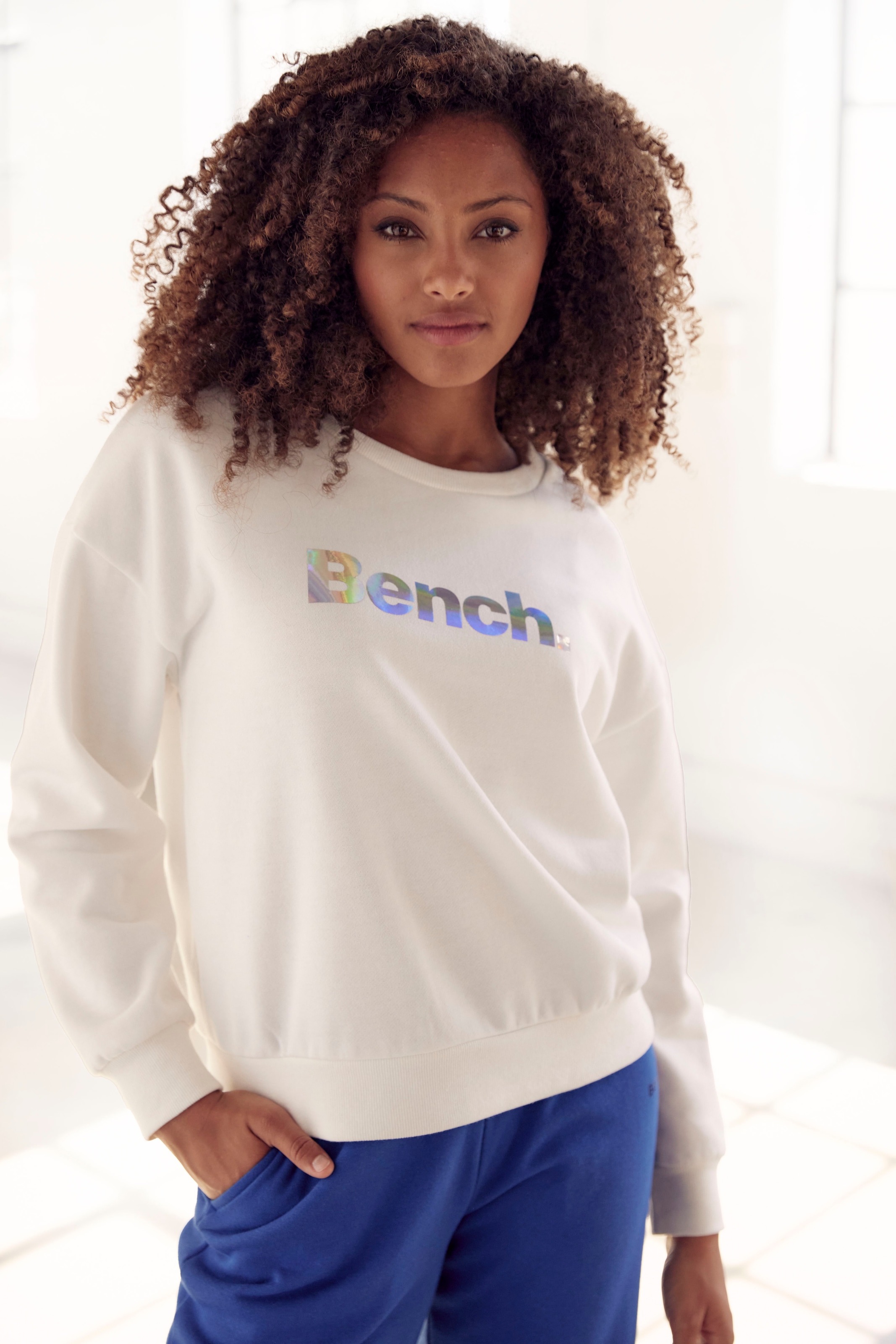 Bench. Loungewear Sweatshirt, mit glänzendem Logodruck, Loungewear