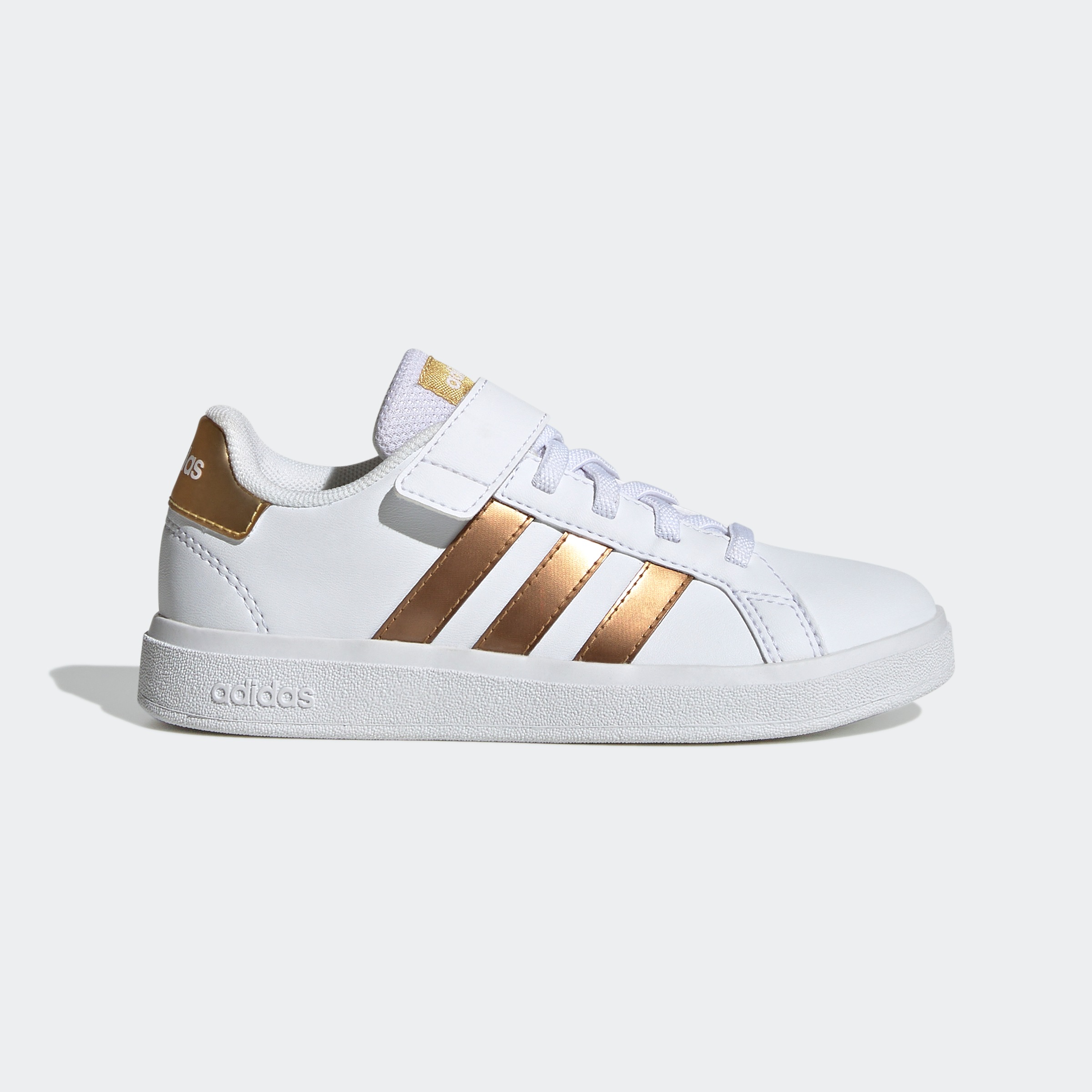 adidas Sportswear Sneaker »GRAND COURT SUSTAINABLE LIFESTYLE COURT ELASTIC LACE AND TOP STRAP«, Design auf den Spuren des adidas Superstar