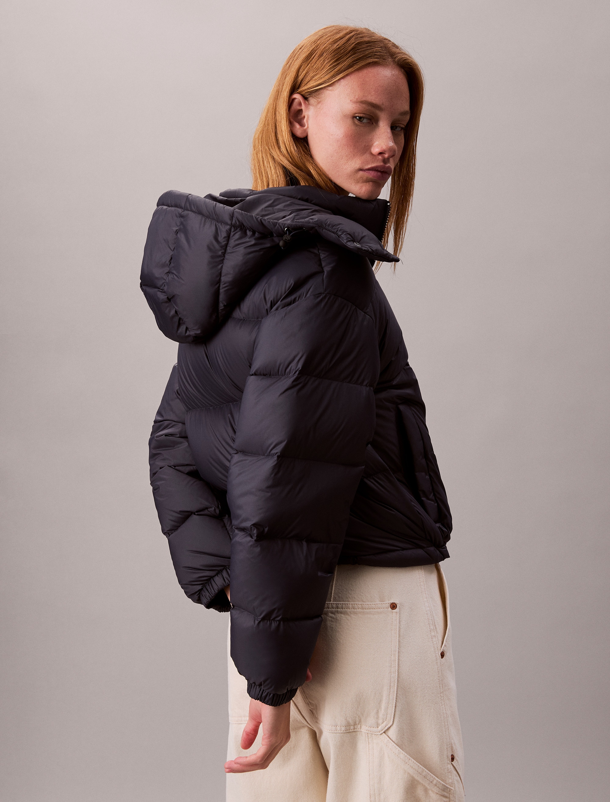 Calvin Klein Jeans Veste matelassée »ESSENTIAL MIDWEIGHT PUFFER JACKE« mit Kapuze Mit Rundhalsausschnitt, regular fit