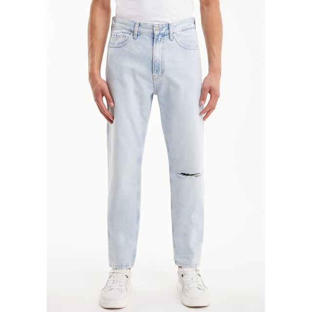 ♕ Calvin Klein Jeans Tapered-fit-Jeans »REGULAR TAPER«, mit Calvin Klein  Leder-Badge versandkostenfrei auf