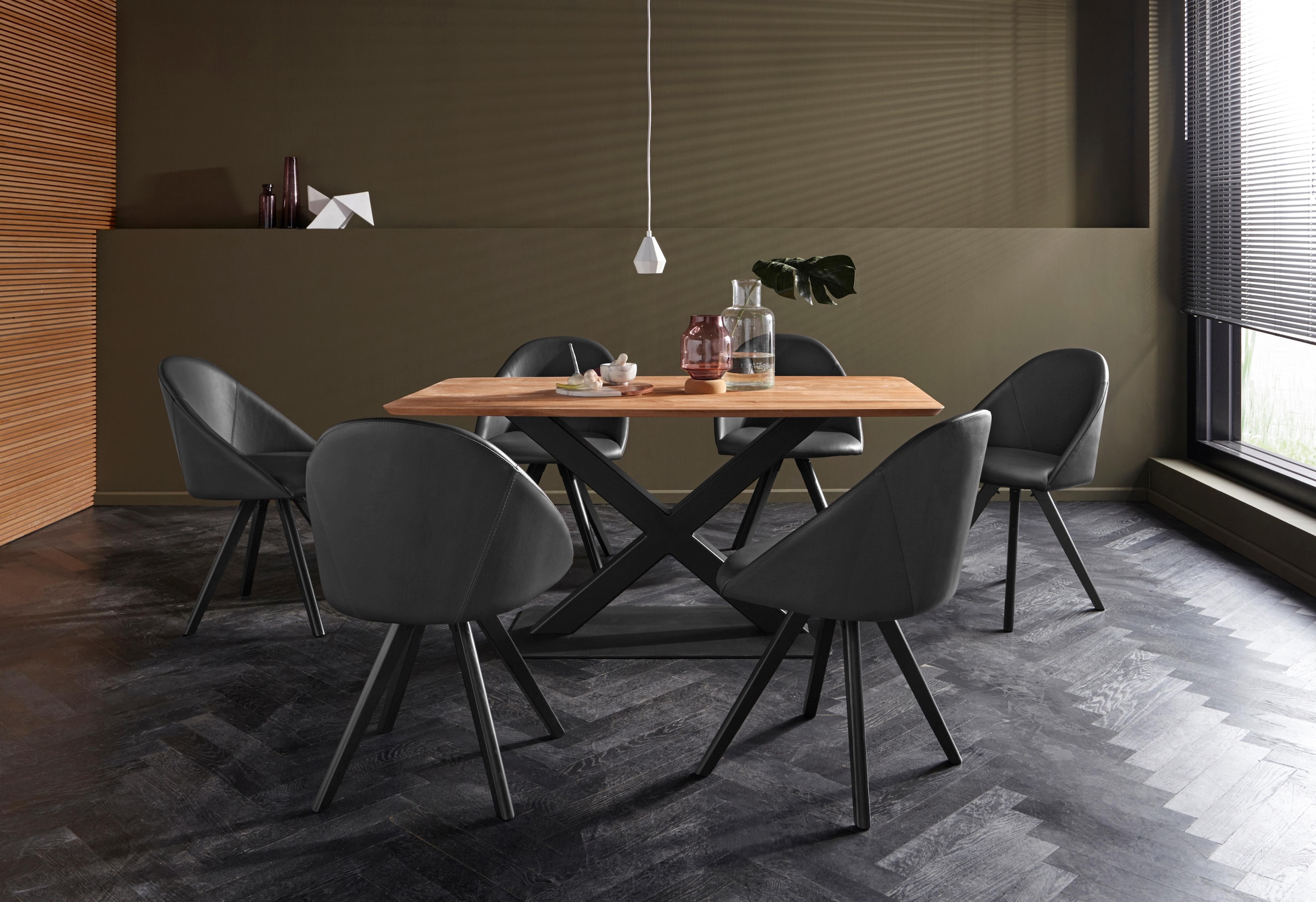 Home affaire 4-Fussstuhl »Lotos« (Set) 2 Stk. Echtleder Bezug aus Echtleder und Gestell aus Eiche Massivholz