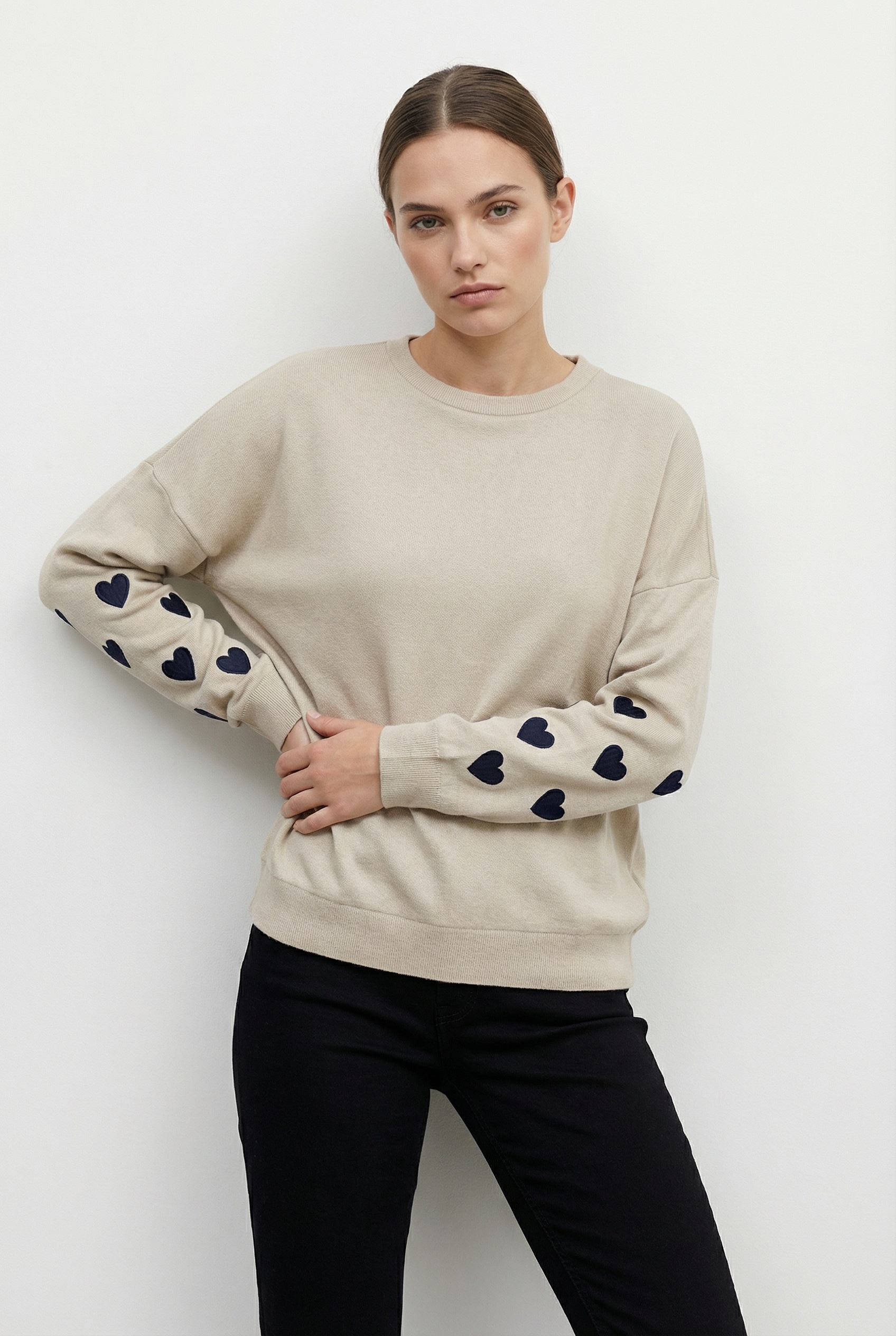 Image of Vero Moda Sweatshirt "VMKAROL BEA LS SWEAT BOX JRS GA", mit Blumendruck