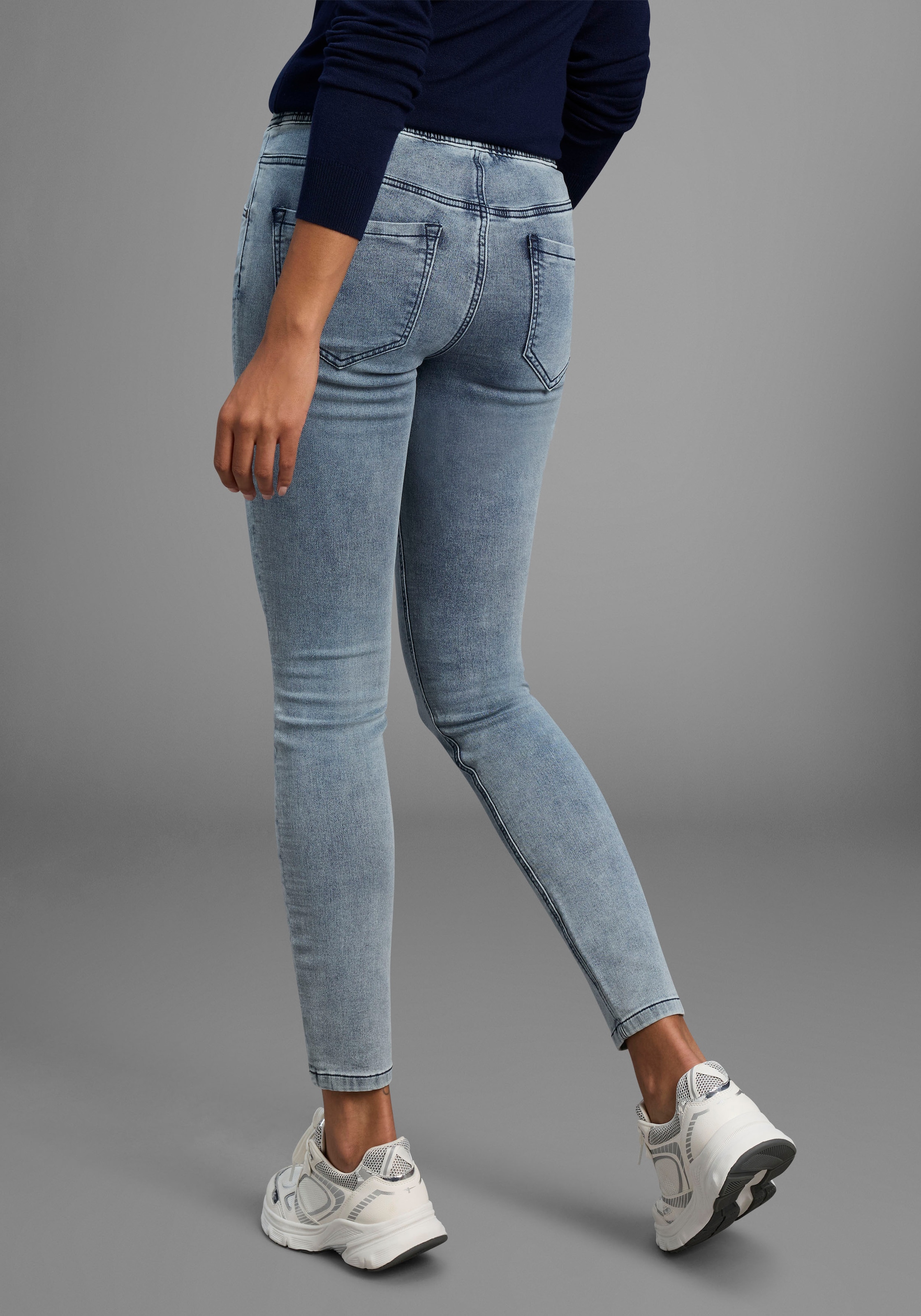 Arizona Stretch-Jeans weites Bein,  normale Leibhöhe,  knöchellang,  mit Used-Waschung