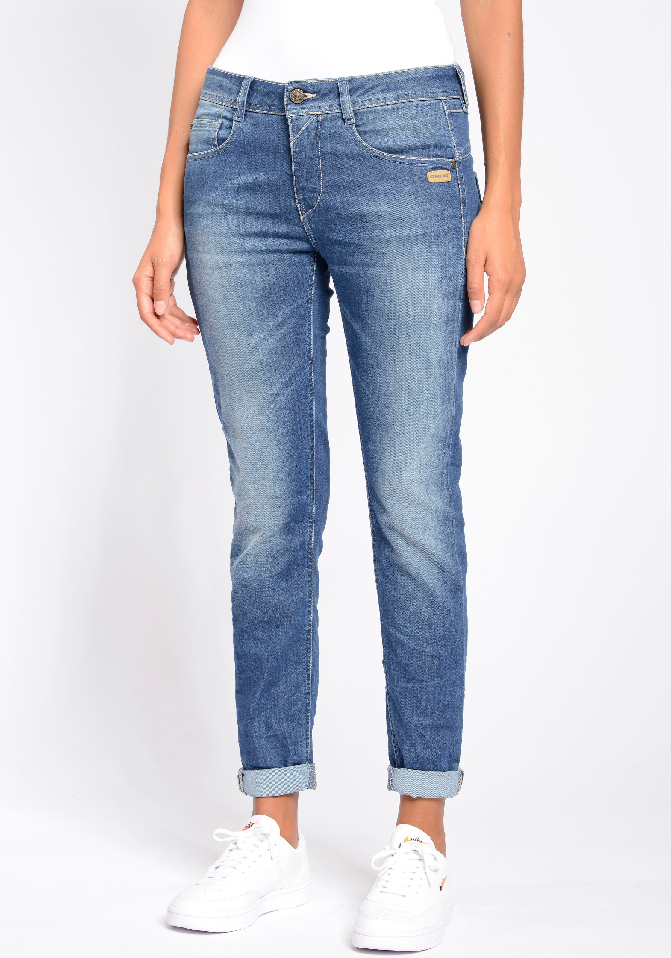 ♕ GANG Relax-fit-Jeans »94Amelie Relaxed Fit«, mit Used-Effekten  versandkostenfrei bestellen | Straight-Fit Jeans