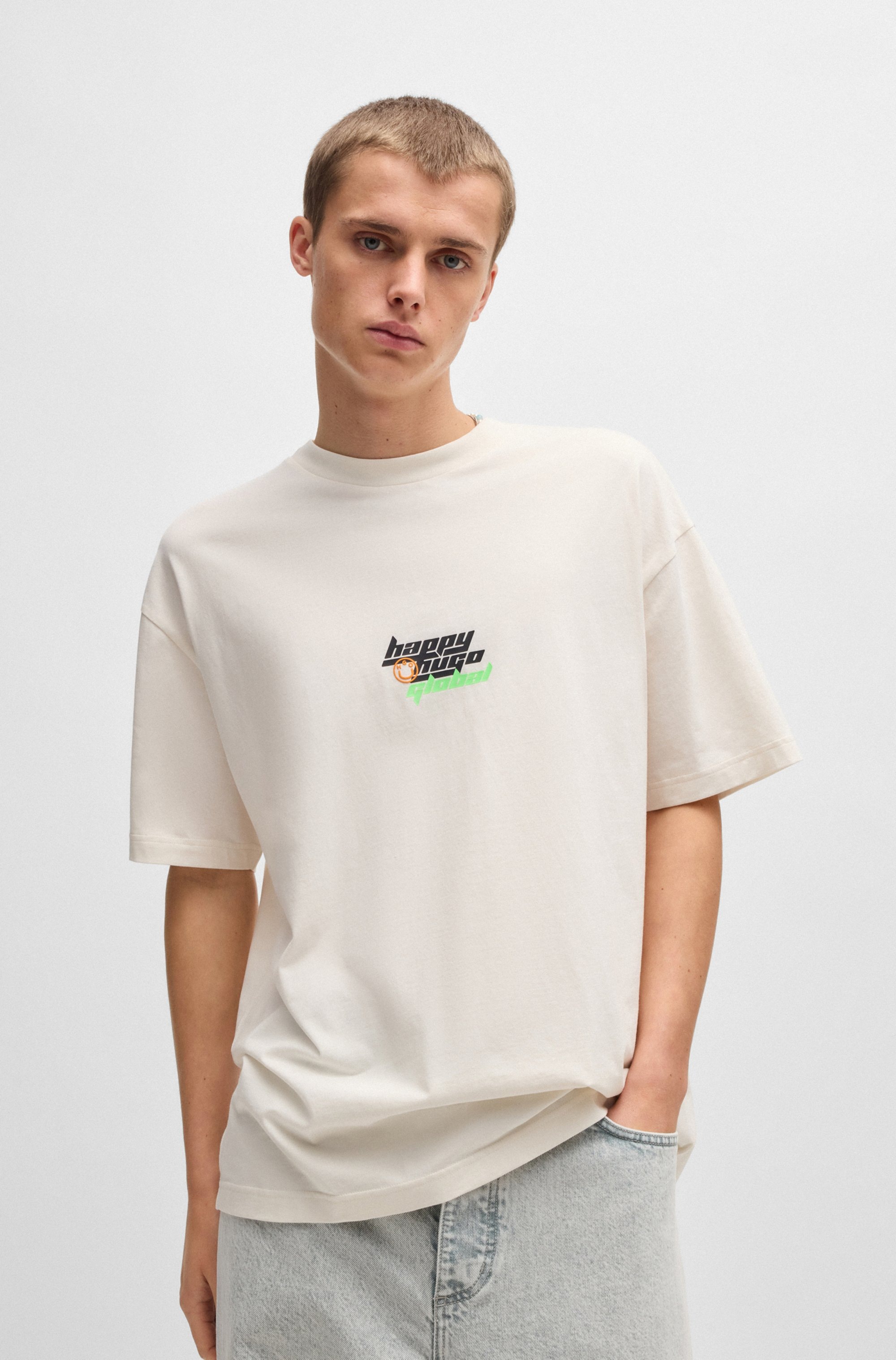 Image of HUGO T-Shirt "Nerperi" mit buntem Logoschriftzug