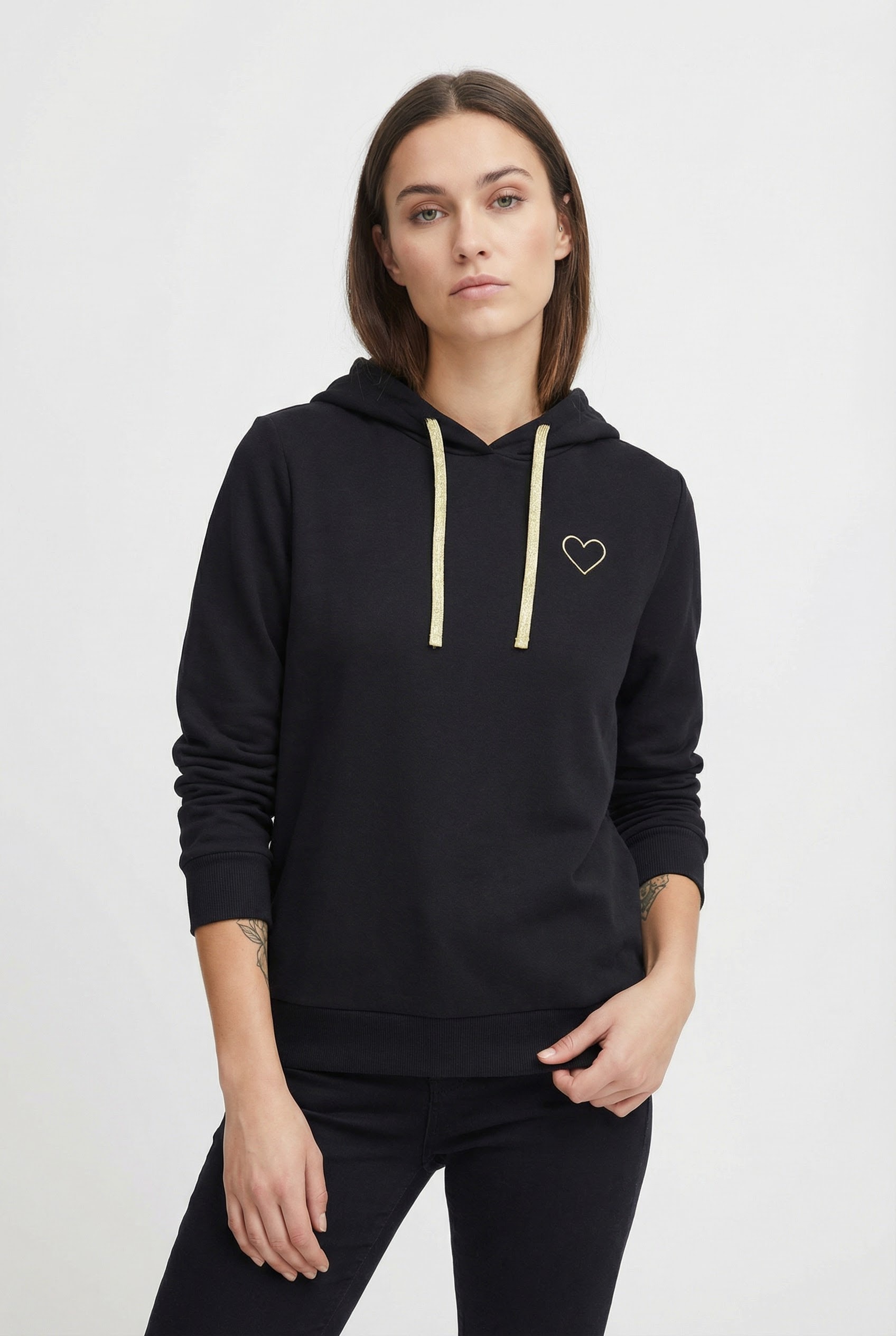 Image of ONLY CARMAKOMA Kapuzensweatshirt "CARNOLI L/S HEART HOOD SWT NOOS"
