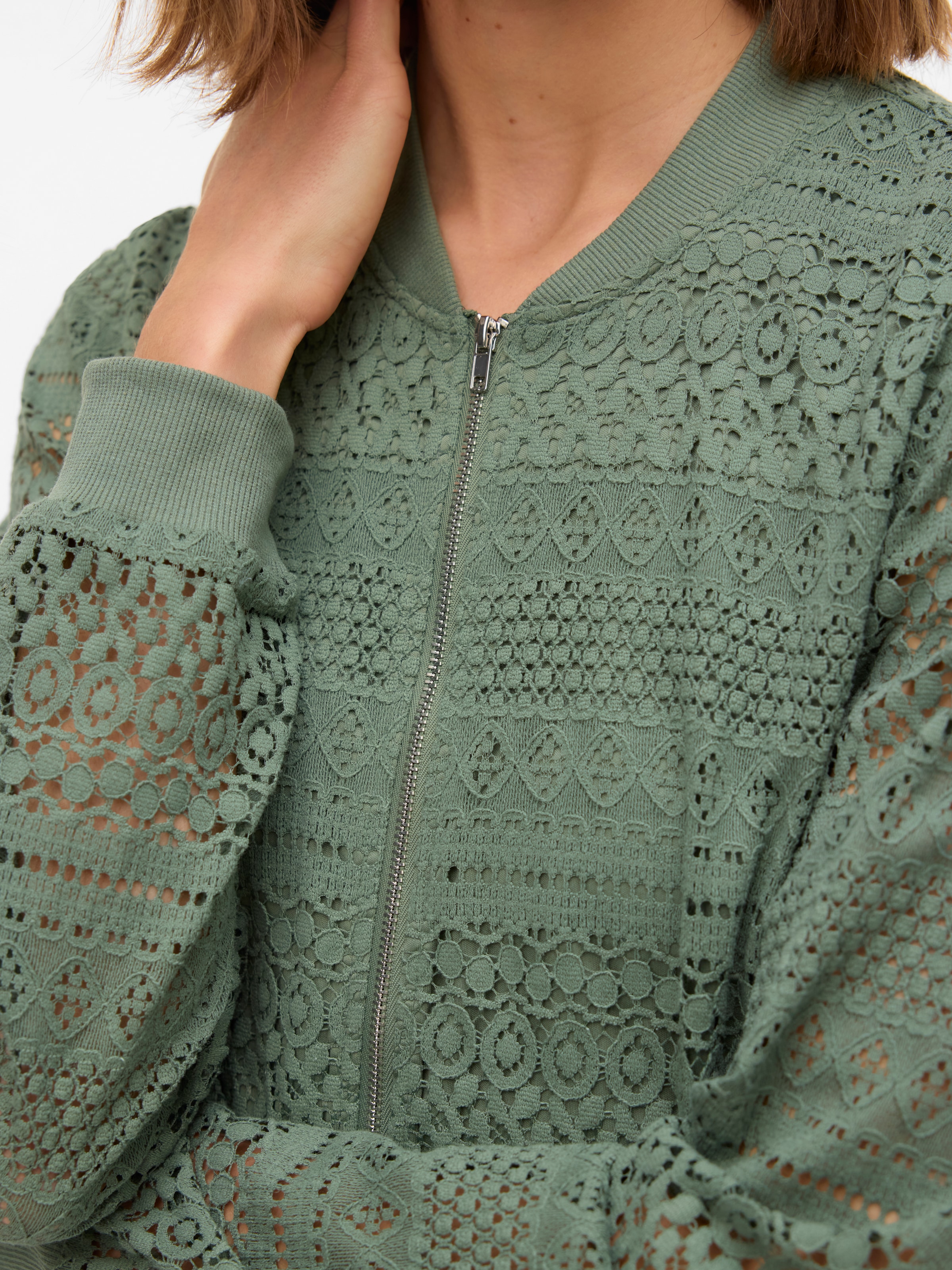 Vero Moda Bomberjacke »VMHONEY LACE BOMBER JACKET WVN GA«