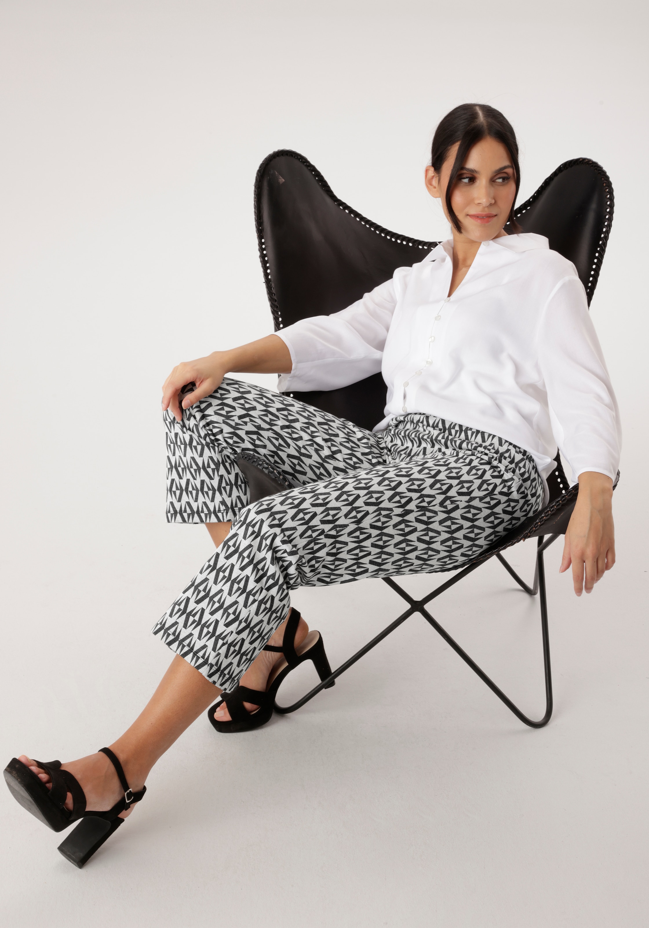 Aniston SELECTED Pantalon à enfiler  avec motif jacquard à la mode