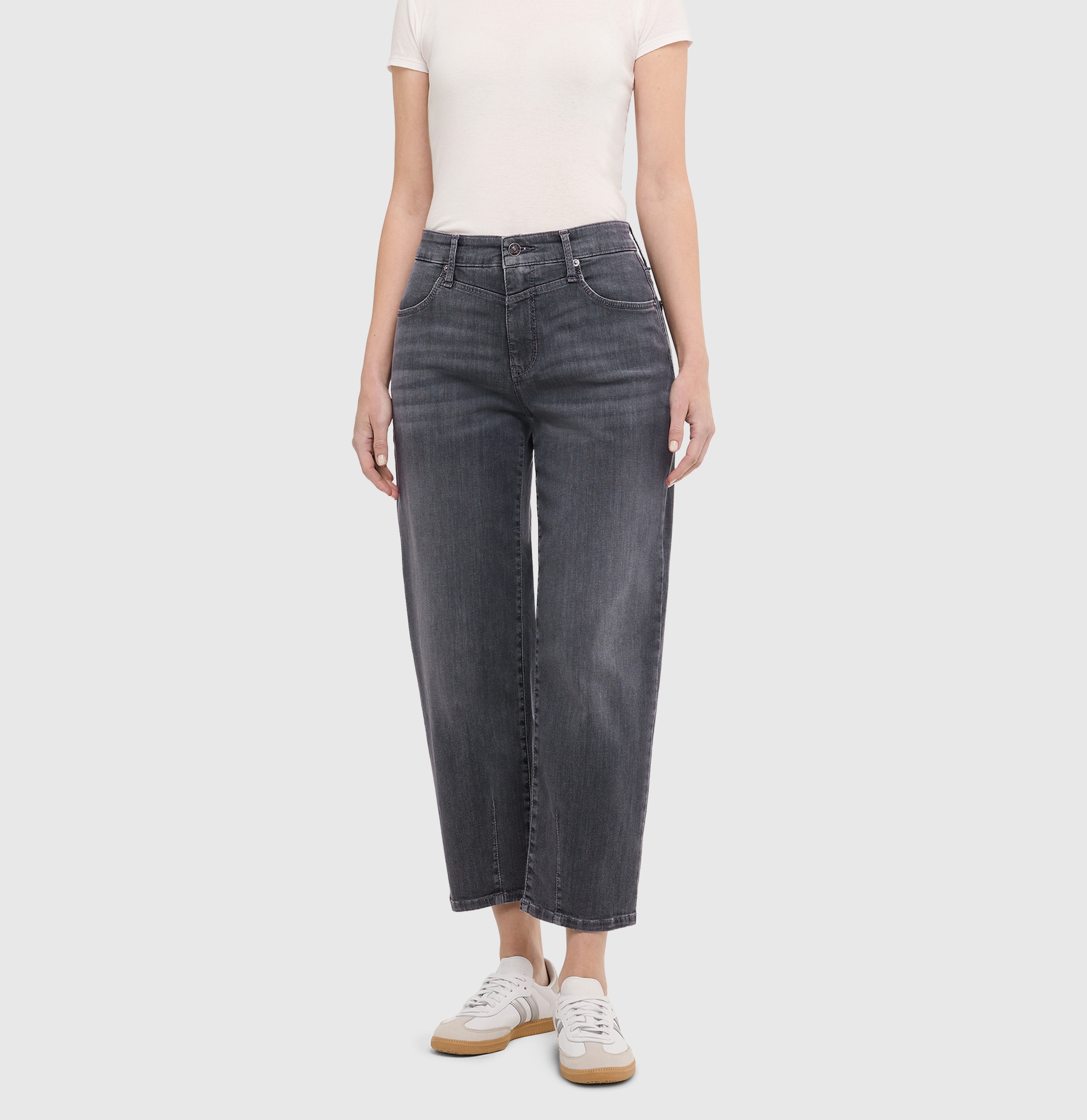 MAC Jeans Relax-fit »BOBBIE« Barrel Jeans mit modernen Naht-Details