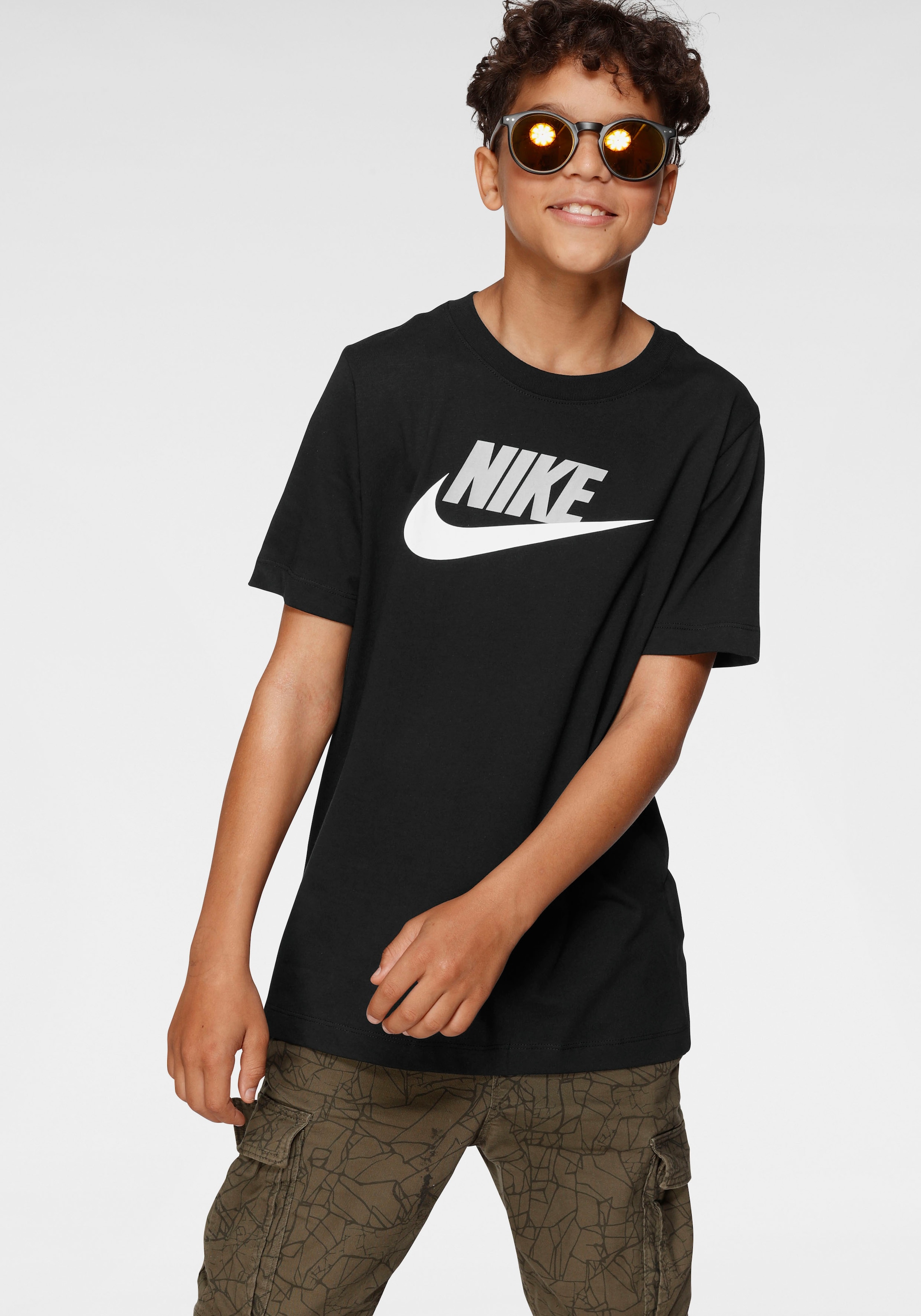 Nike Sportswear T-Shirt »BIG KIDS' COTTON T-SHIRT« kaufen