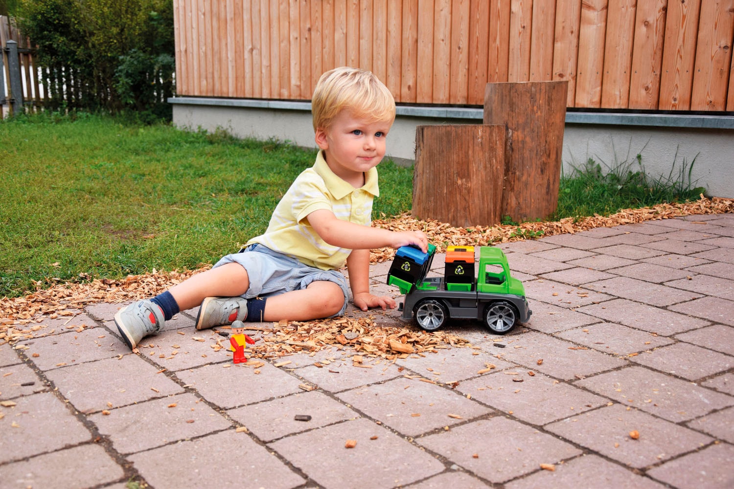 Lena® Spielzeug-Transporter »Truxx Recycling Truck« inkl. 1 Spielfigur; Made in Europe