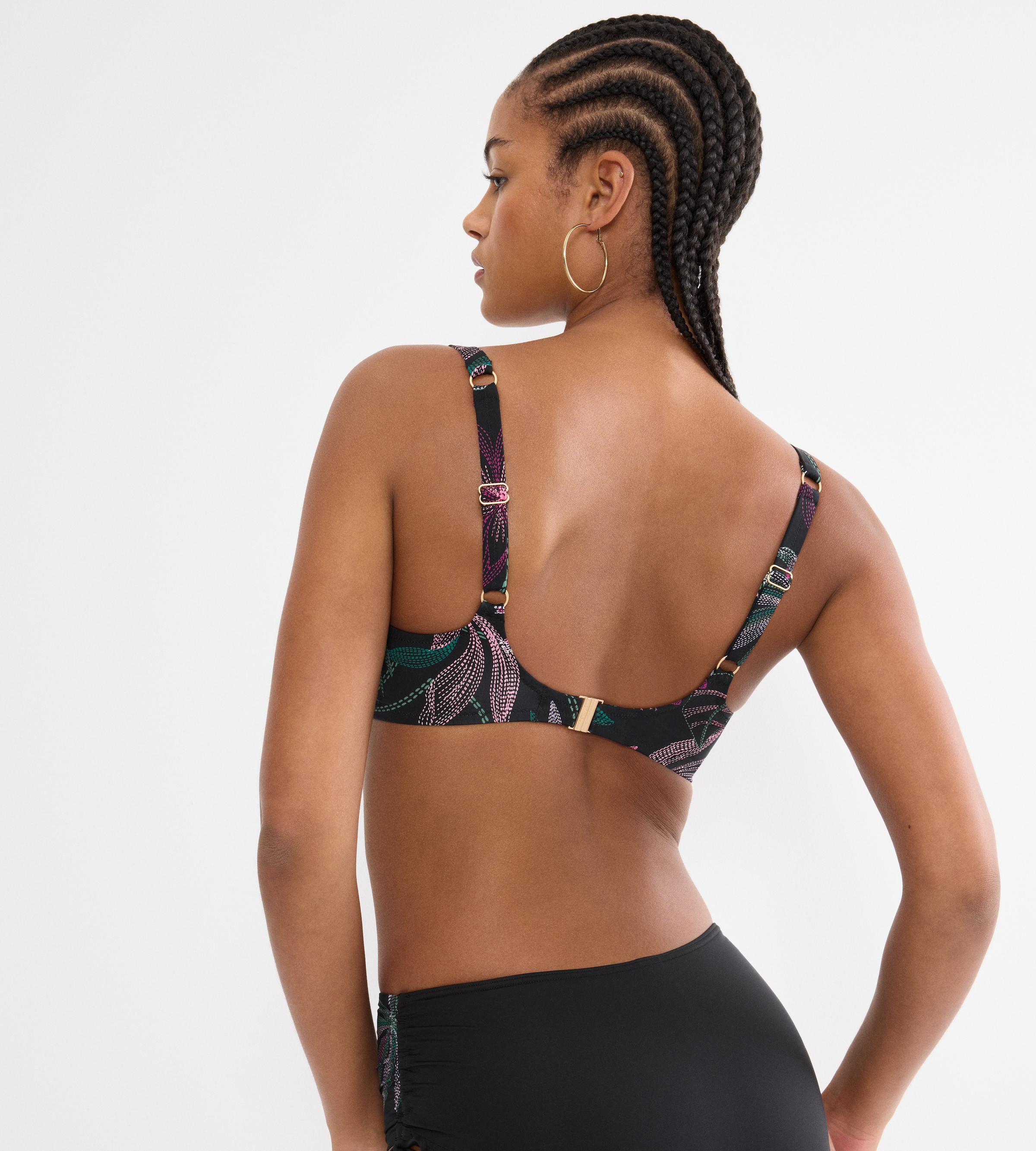 Triumph Bügel-Bikini-Top »Summer Tropics W 01« Minimizer - verkleinert die Brust optisch um eine Cup-Grösse