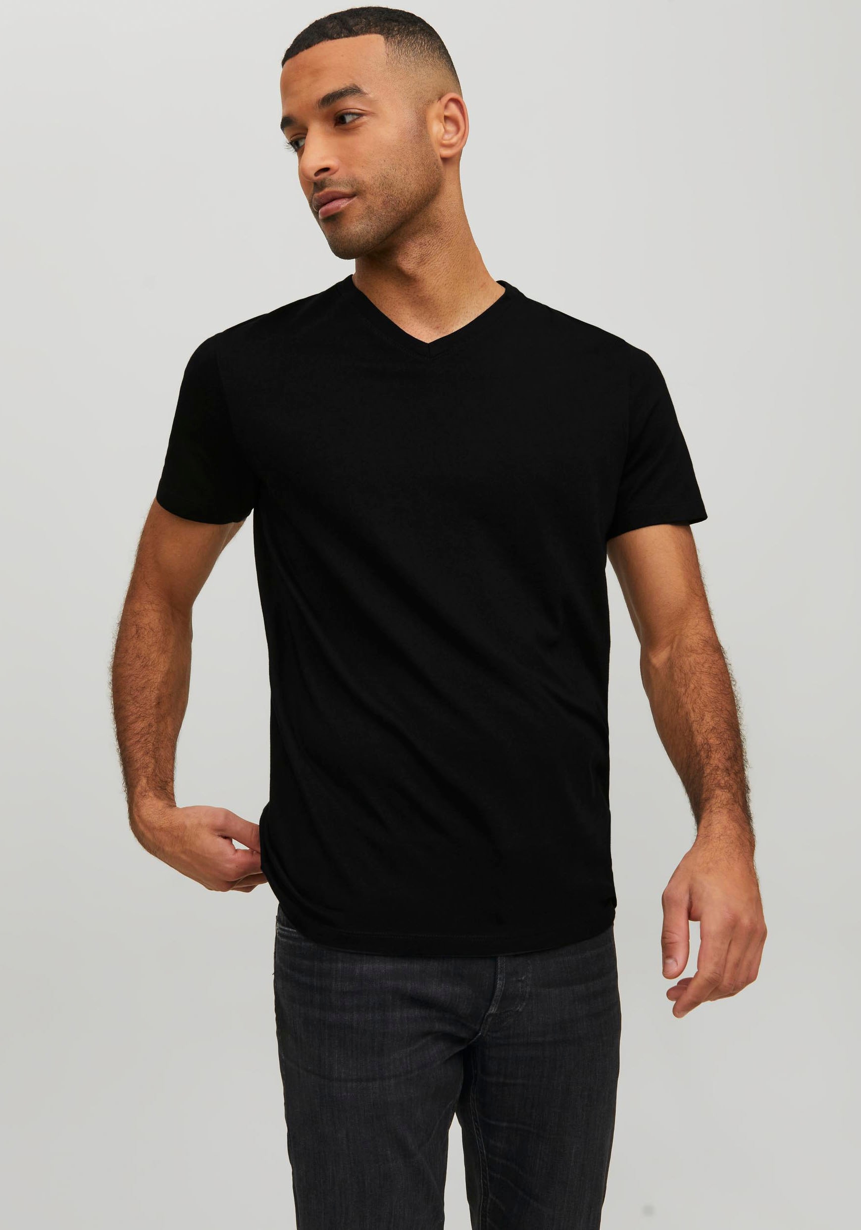 Image of Jack & Jones V-Shirt "JJEORGANIC mit V-Ausschnitt, lässig kombinierbar, ideal für Alltag" unifarben, modisch, regular fit, Baumwolle, V-Ausschnitt