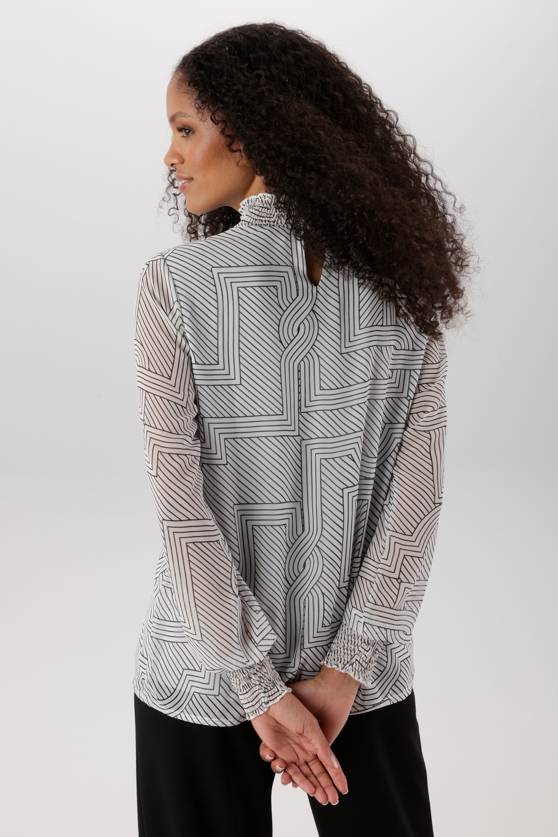 Aniston SELECTED Blouse en mousseline fermeture au dos du cou par deux boutons - NOUVELLE COLLECTION
