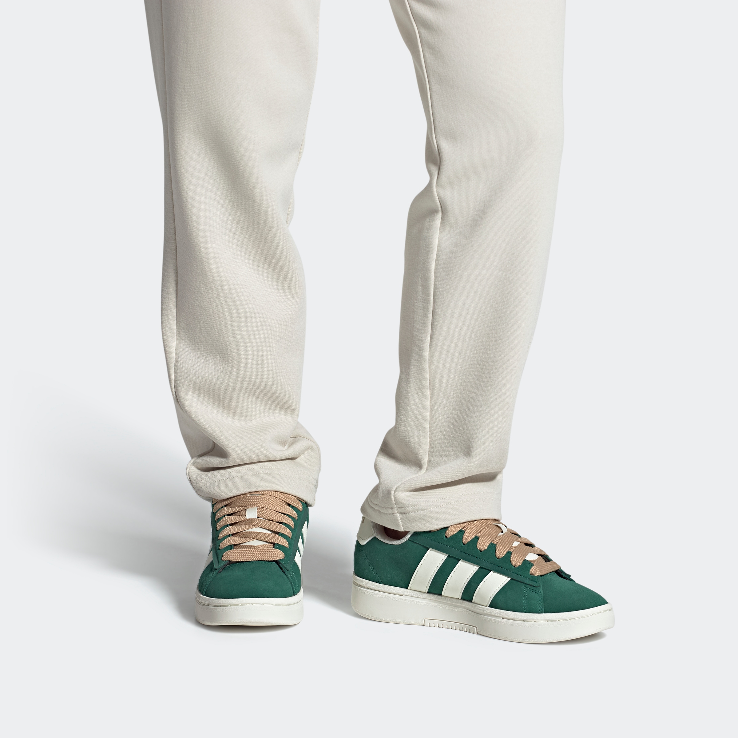 adidas Sportswear Sneaker »GRAND COURT ALPHA«, Design inspiriert vom adidas Campus 00