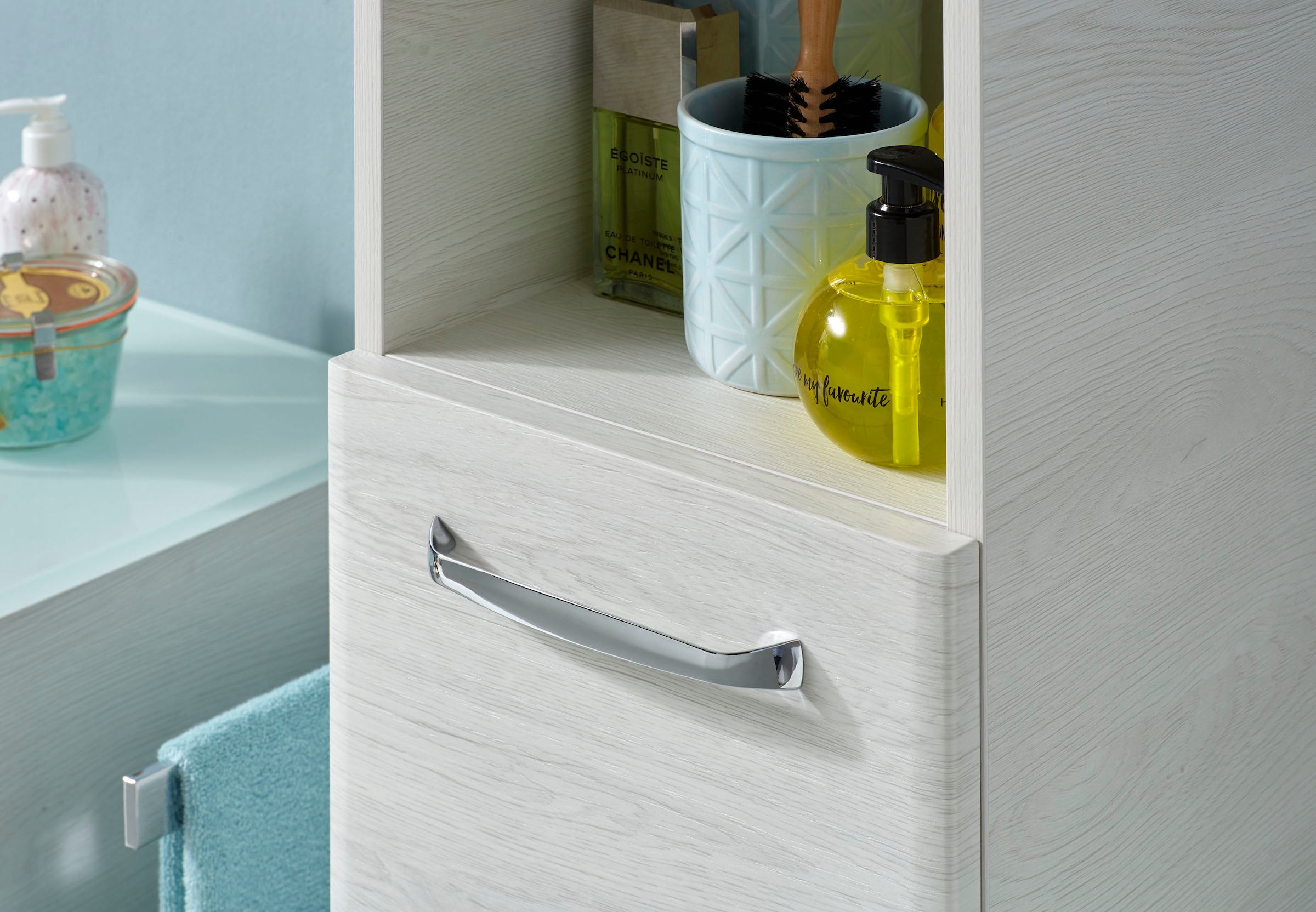 Saphir Armoire haute »Quickset Badschrank 30 cm breit, 2 Türen, 1 Nische, 3 Einlegeböden« armoire haute de salle de bain avec amortisseur de porte, poignées chrome brillant