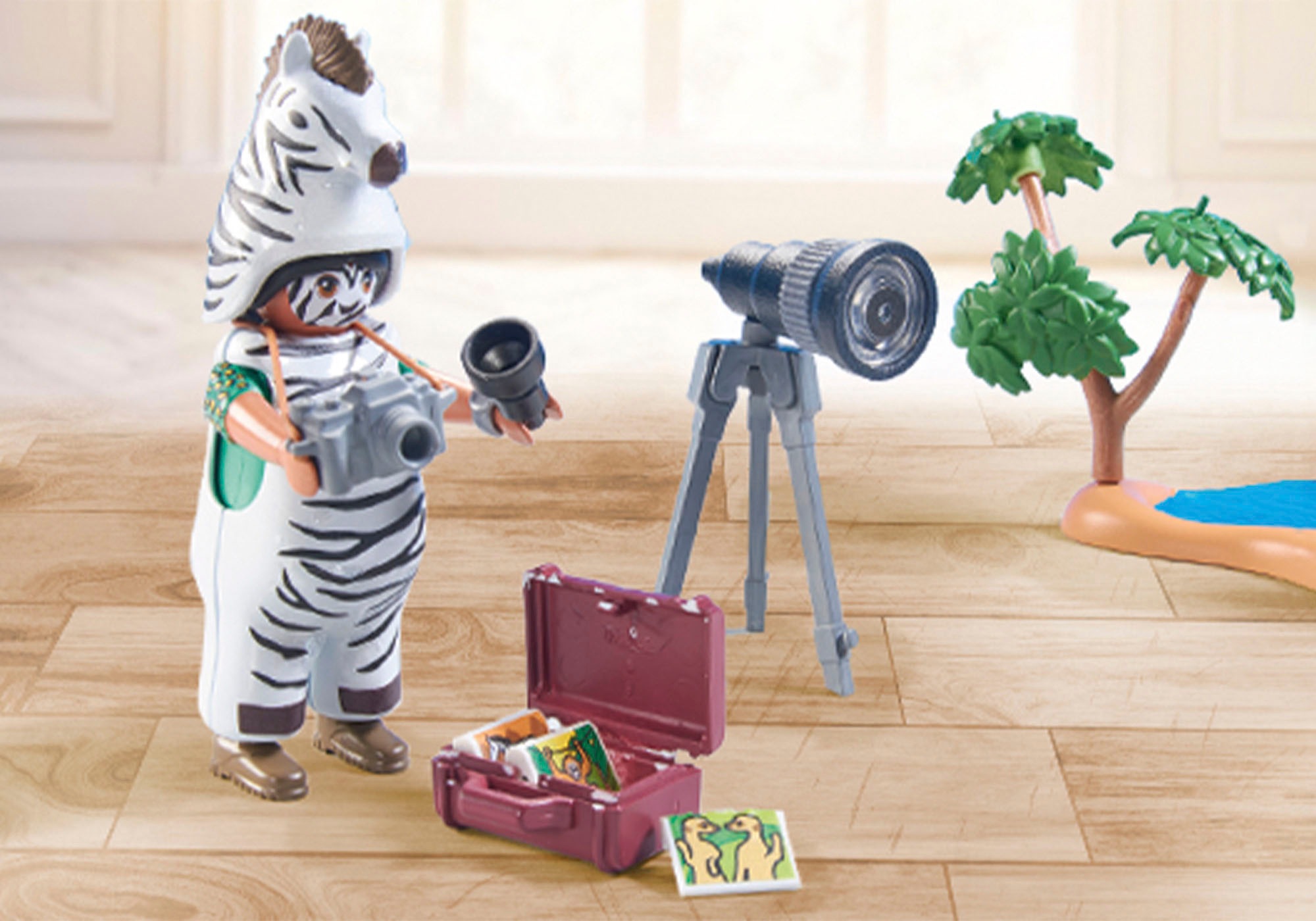 Playmobil® Konstruktions-Spielset »Unterwegs mit der Tierfotografin (71295), Wiltopia«, (36 St.), teilweise aus recyceltem Material; Made in Europe