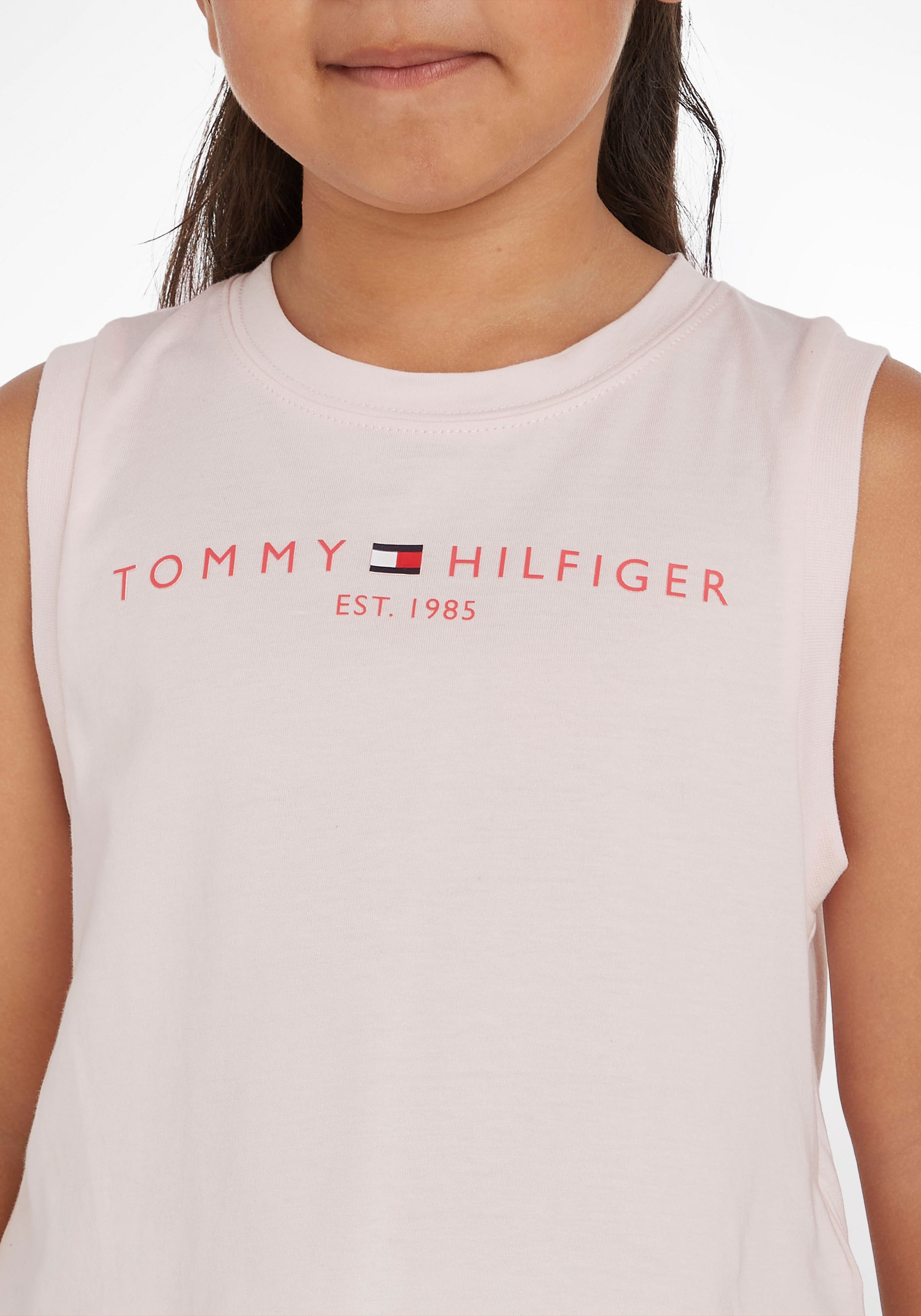 Modische Tommy Hilfiger SLVSS«, »ESSENTIAL T-Shirt Logoschriftzug Mindestbestellwert mit TANKTOP ohne kaufen
