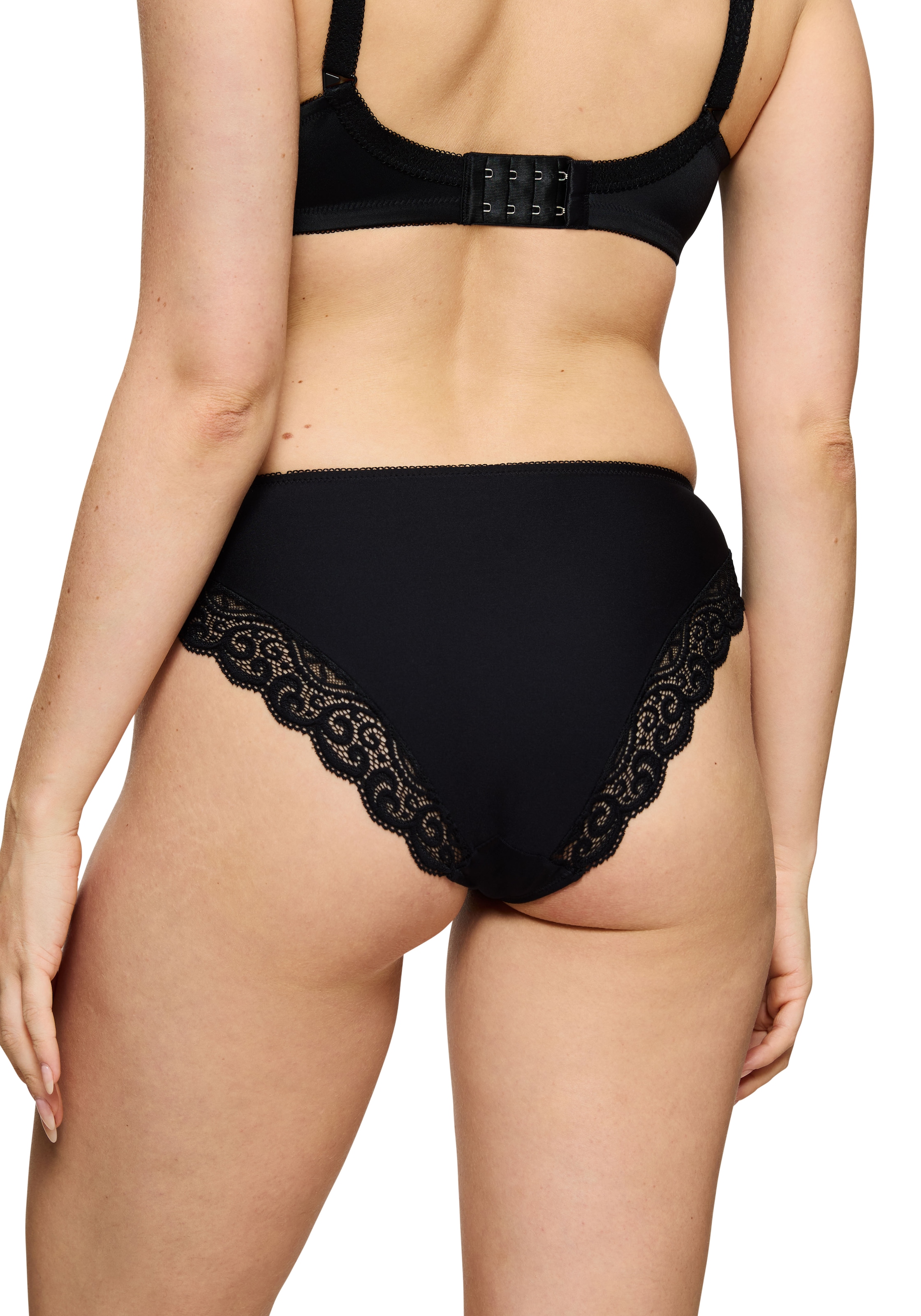 Triumph Slip »Amourette Tai«, Strech-Spitze