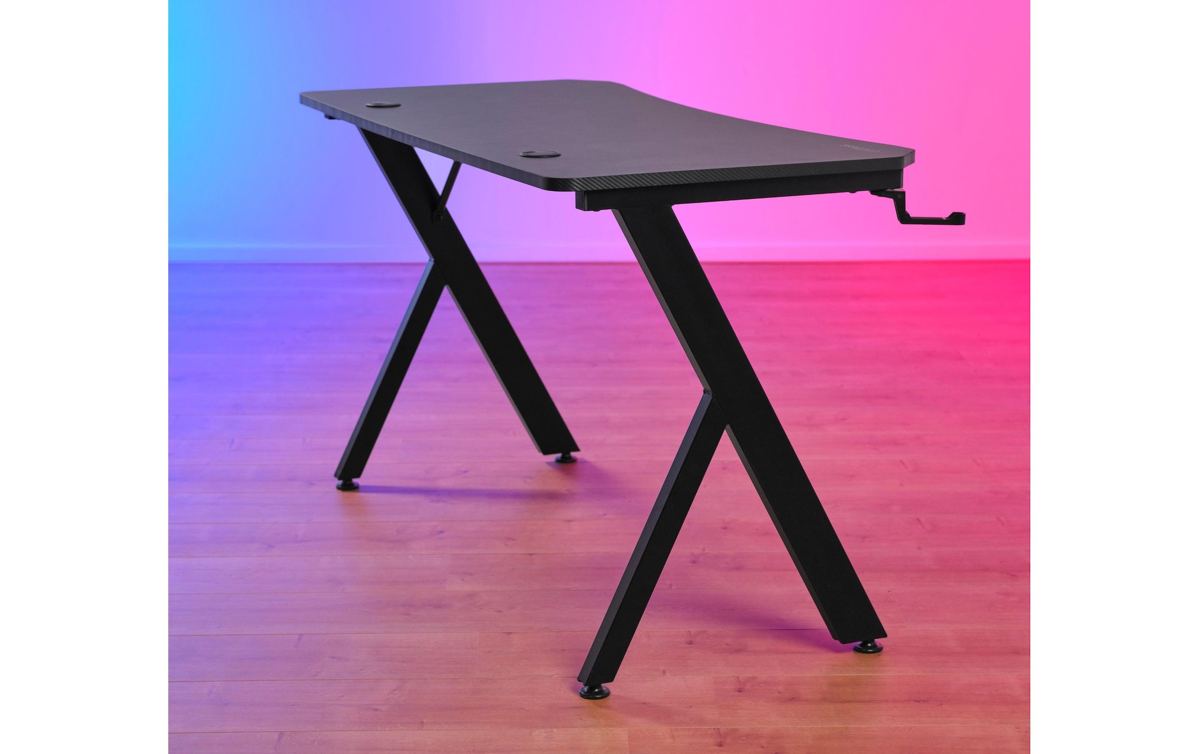 Trust Table de gaming »GXT 700 Omnius« 1 cuis tlg. Optimaler Spielkomfort durch ergonomisches Design