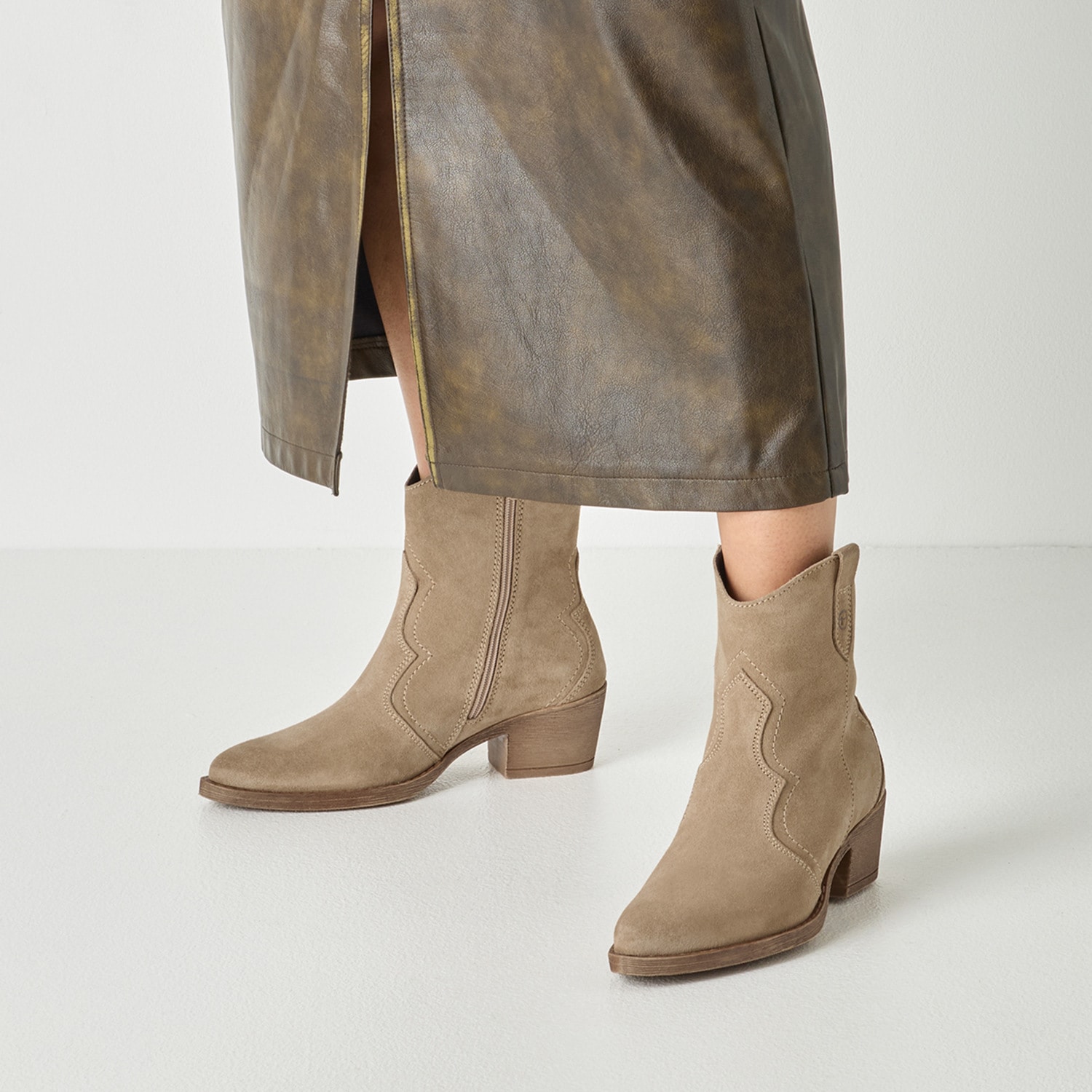 Tamaris Bottes de Cowboy  talon bloc, festival, bottes western avec coutures à la mode,
