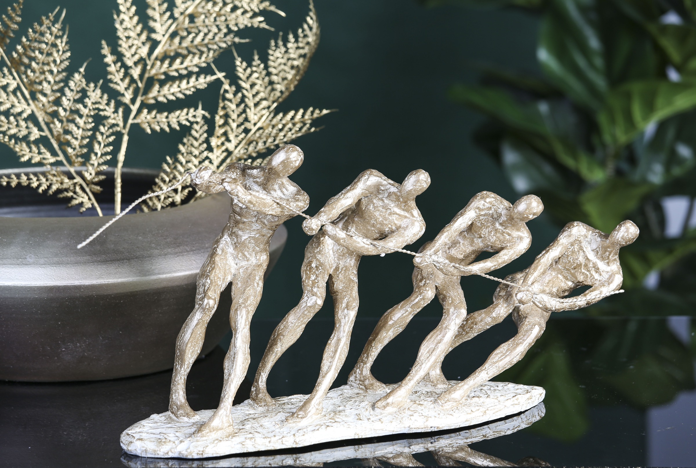 Image of Casablanca by Gilde Dekofigur »Skulptur Contest, weiss/goldfarben«, (1 St.), Dekoobjekt, Höhe 24, antikfinish, mit Spruchanhänger, Wohnzimmer bei Ackermann Versand Schweiz