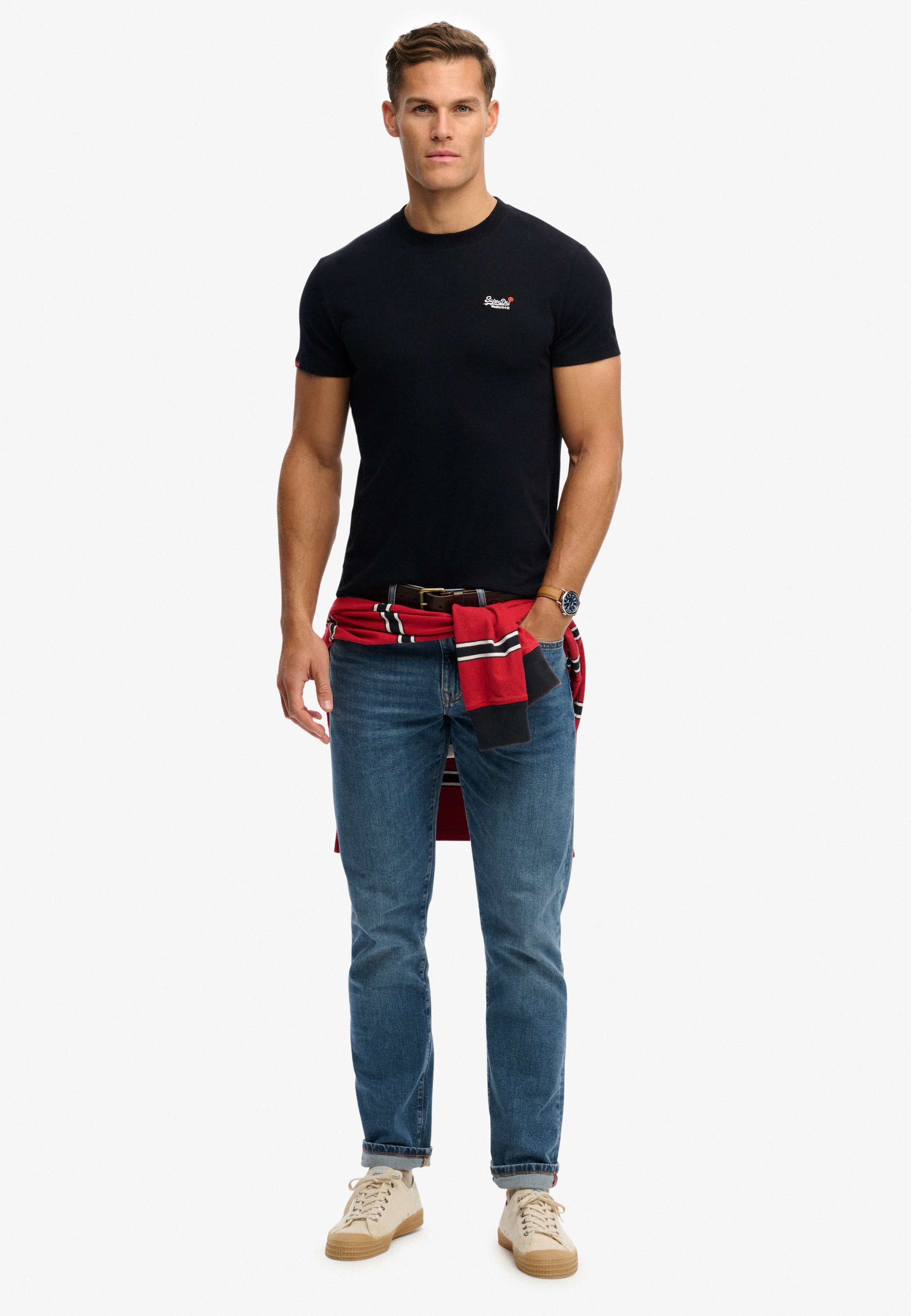 Superdry Rundhalsshirt »ESSENTIAL CONTRAST EMB TEE« Slim Fit, Kurzarm, normal geschnitten, mit Druck, aus Baumwolle