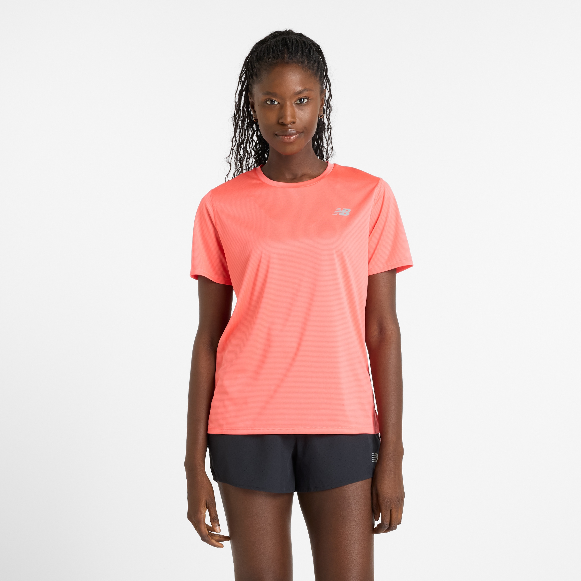 New Balance Laufshirt »Sport Essentials T-Shirt«, mit Markenlogo