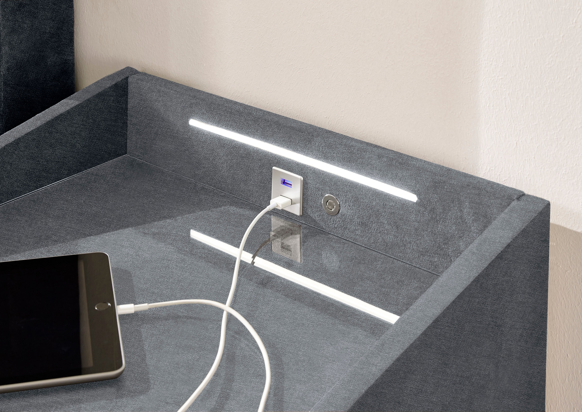 ED EXCITING DESIGN Nachtkonsole »Moon«, mit LED-Beleuchtung und USB-Anschluss & USB-C-Anschluss