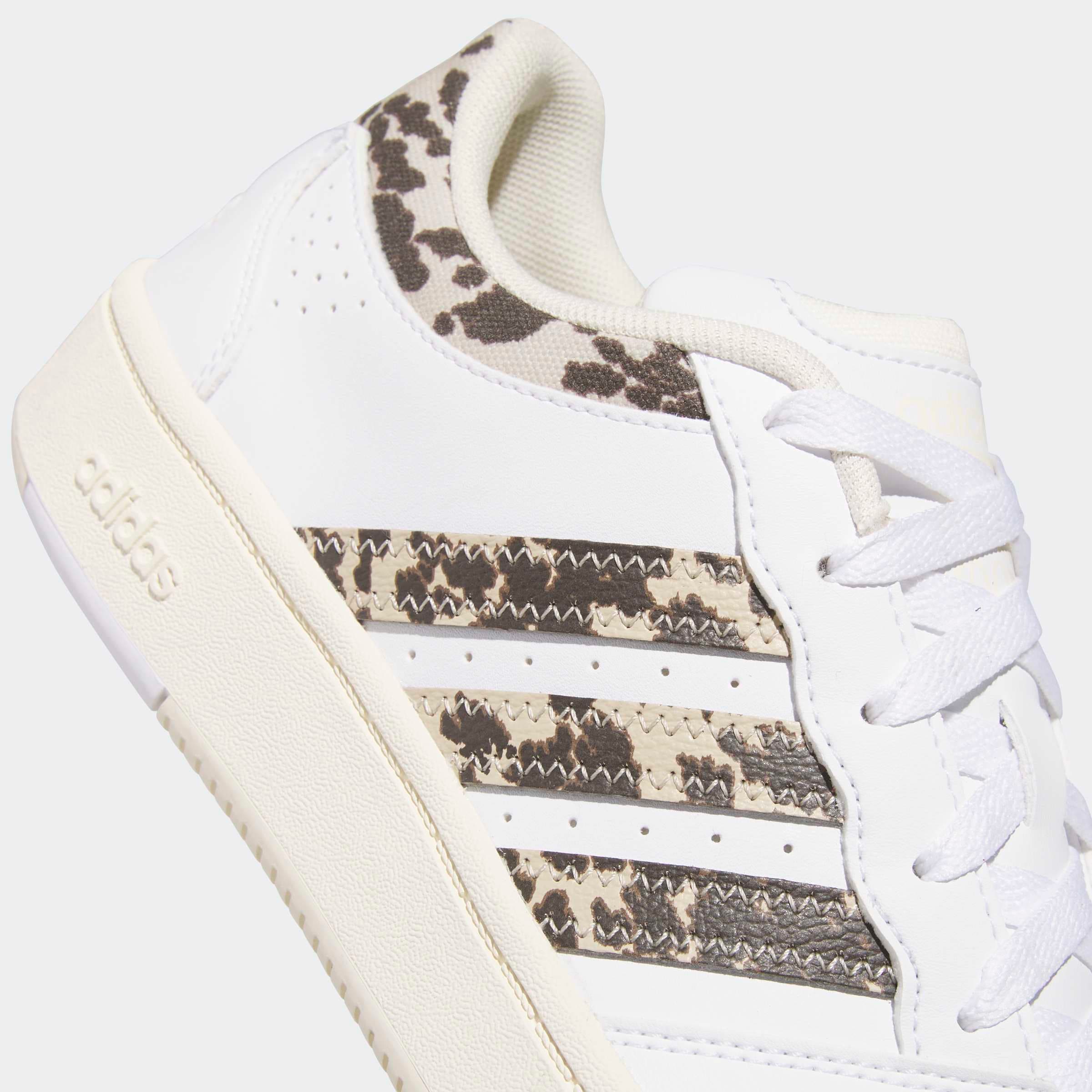 adidas Sportswear Sneaker »HOOPS CLASSIC«  mit Animal Print