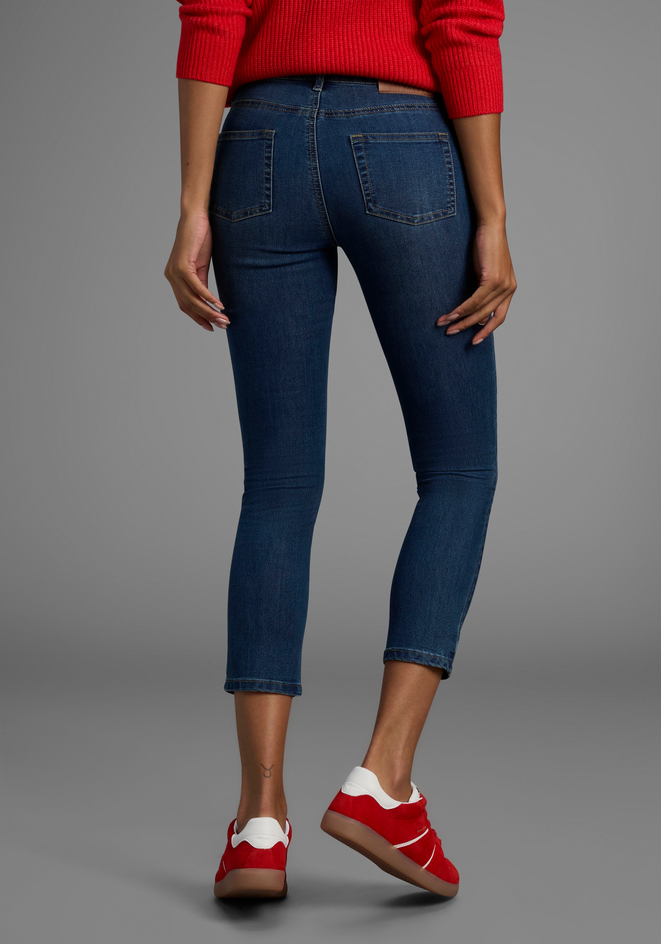 Arizona 7/8-Jeans »Shaping« eng anliegend,  Röhrenjeans,  Used-Waschung,  High-Waist,  7/8-Länge