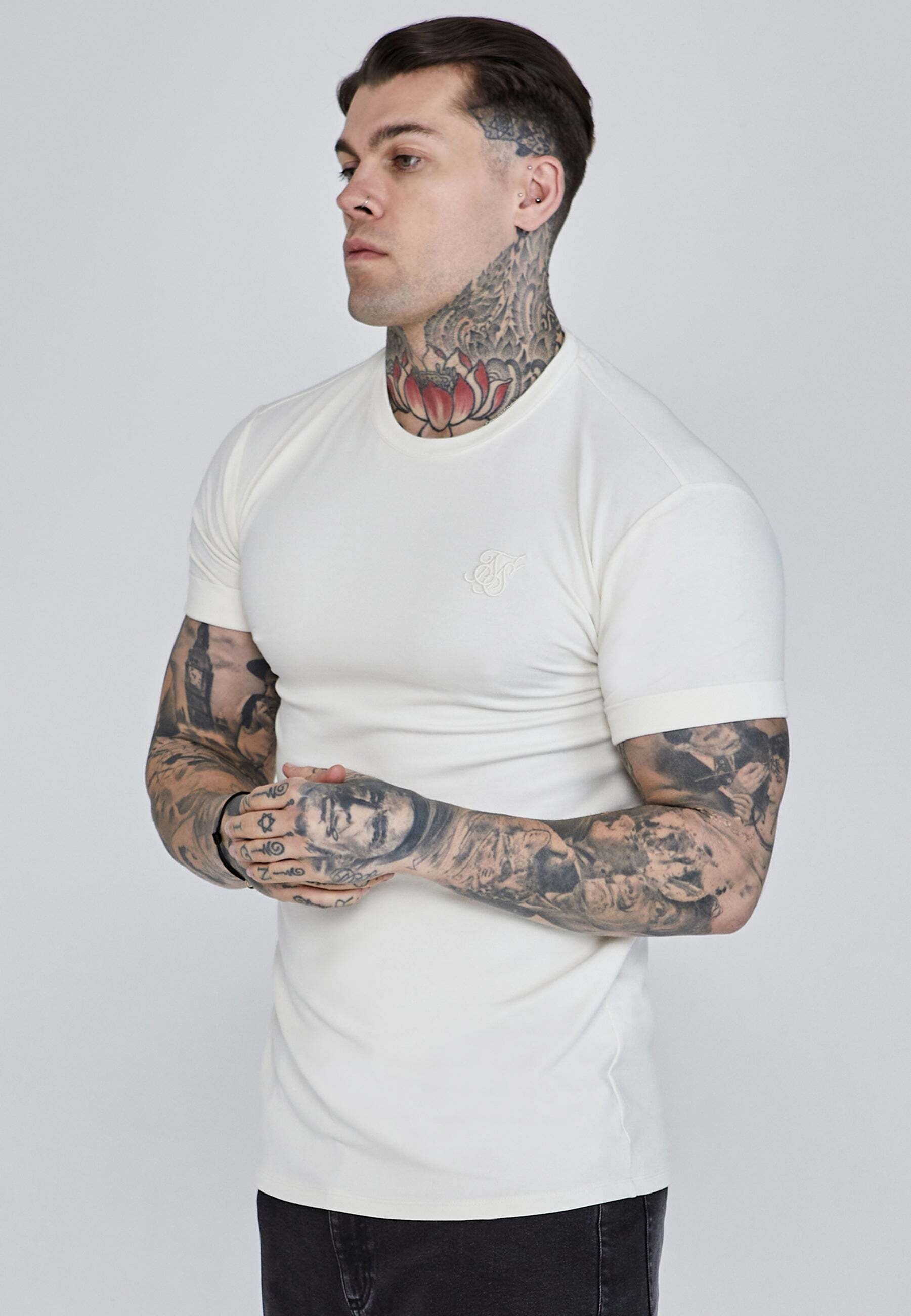 Image of Siksilk T-Shirt "Siksilk T-Shirt Roll Sleeve T-Shirt"